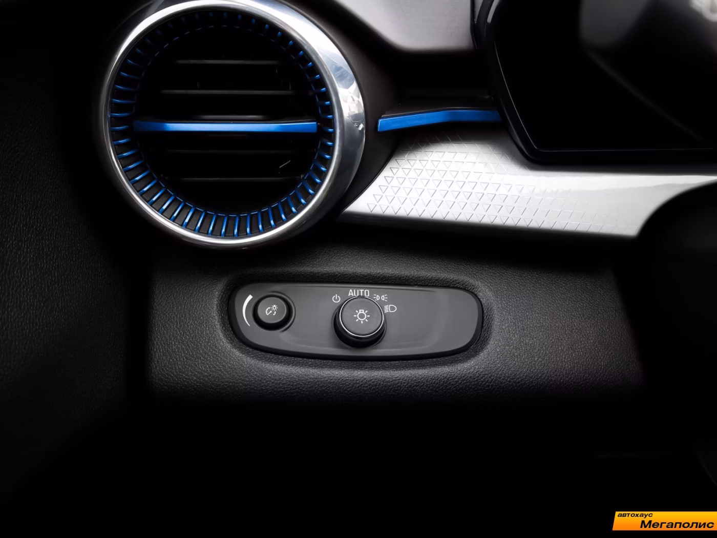 Chevrolet Trax фото 13