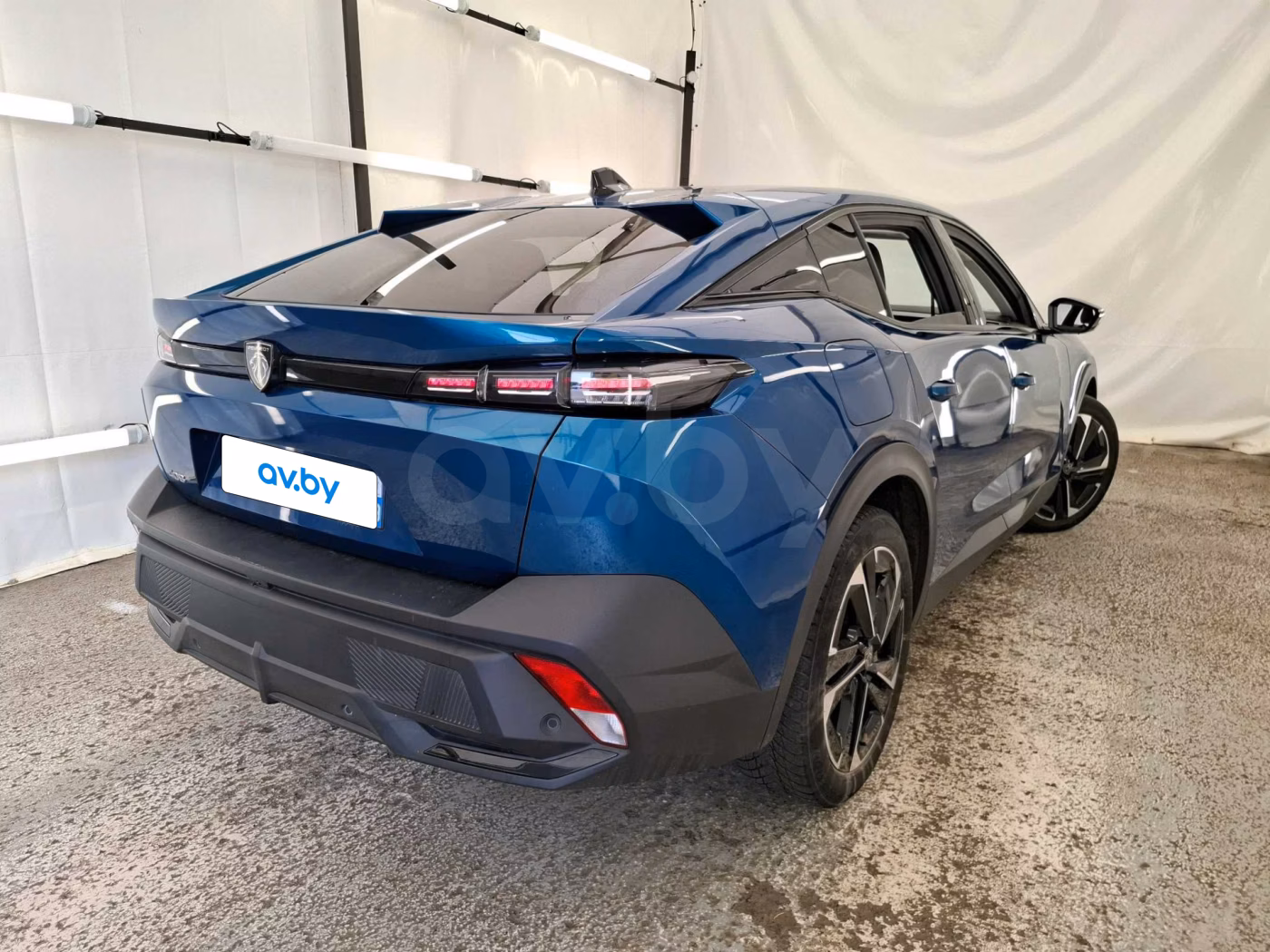 Peugeot 408X фото 2