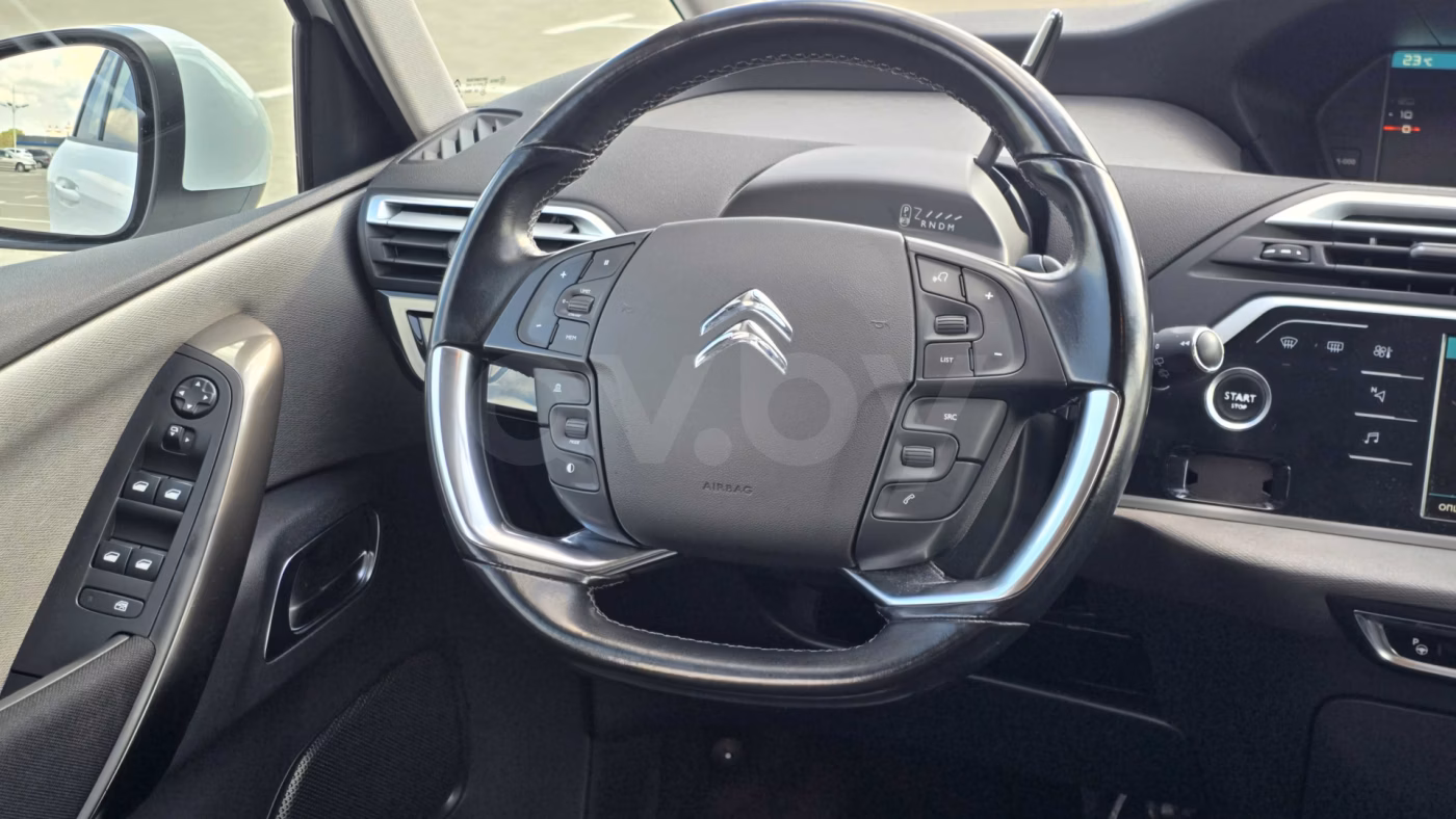 Citroen C4 Grand Spacetourer фото 16