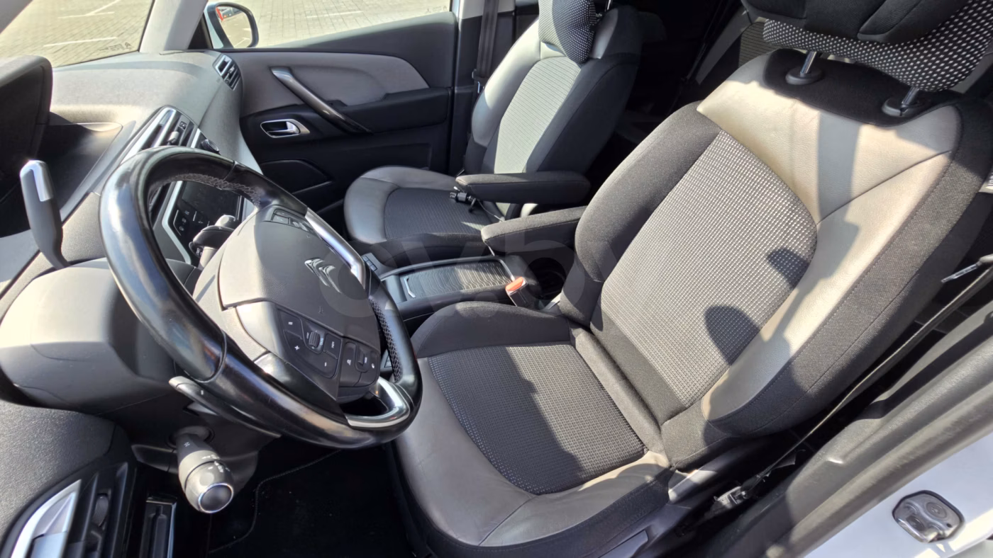 Citroen C4 Grand Spacetourer фото 17