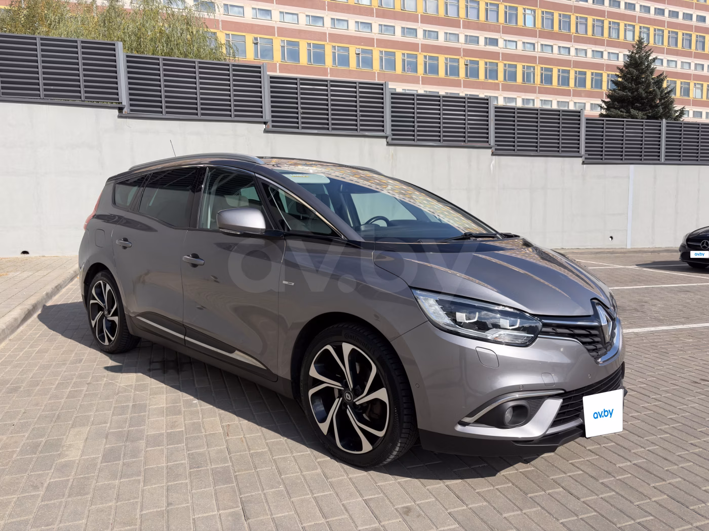 Renault Grand Scenic фото 7