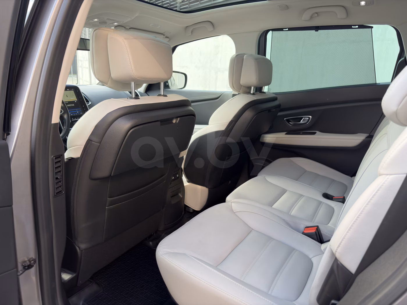 Renault Grand Scenic фото 12