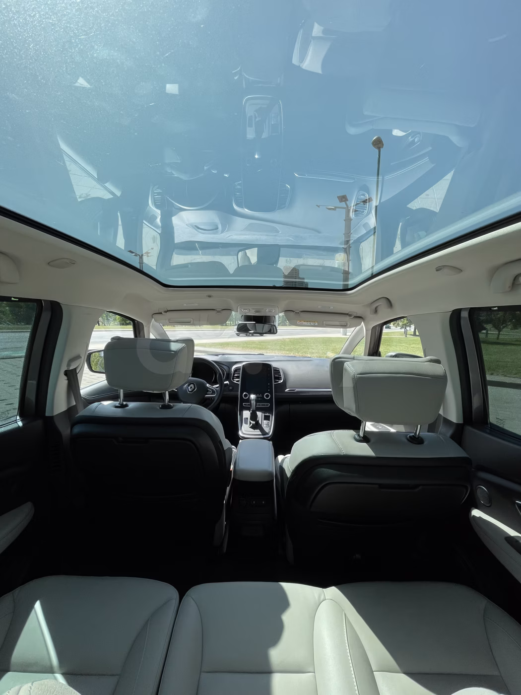 Renault Grand Scenic фото 15