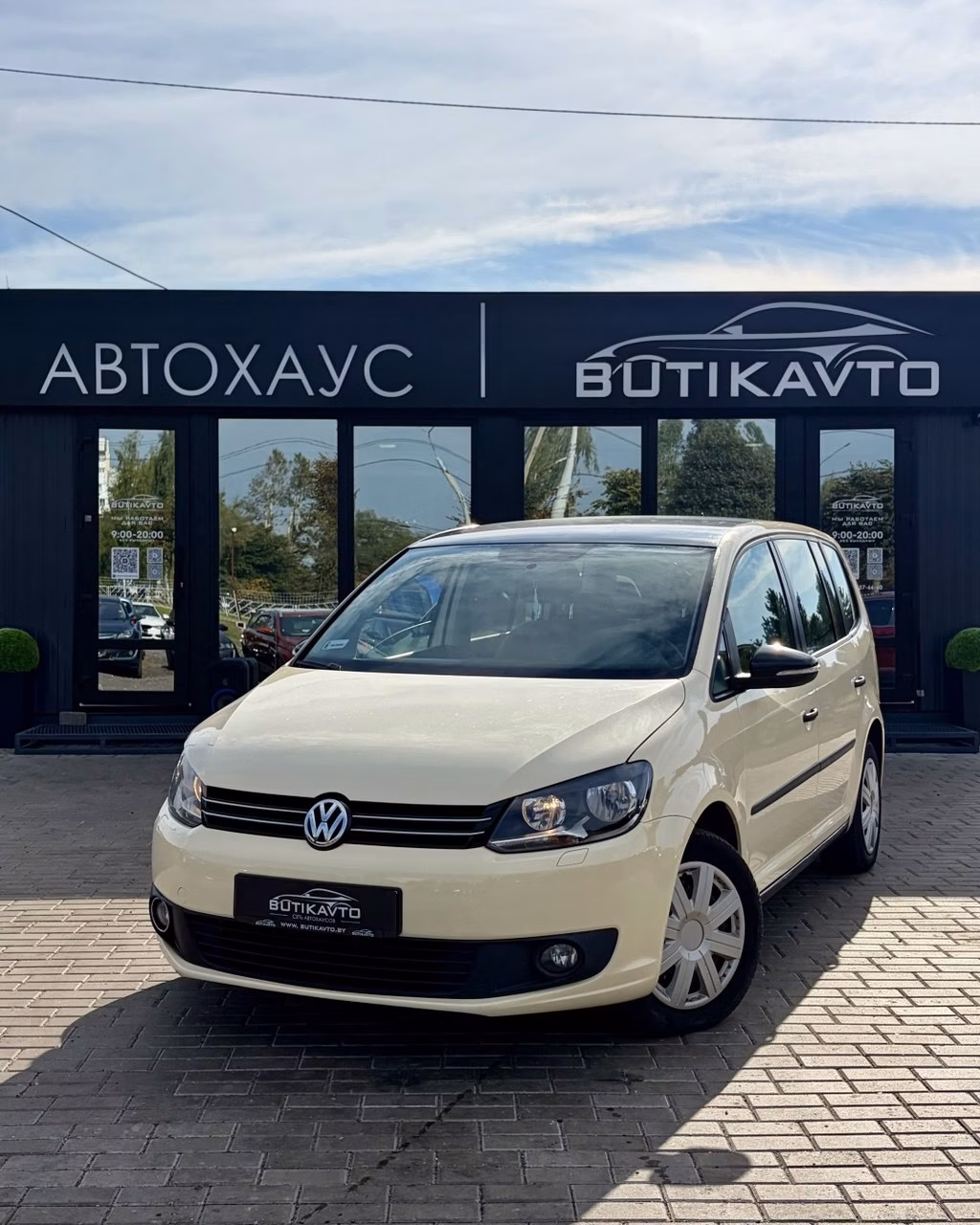Volkswagen Touran фото 3