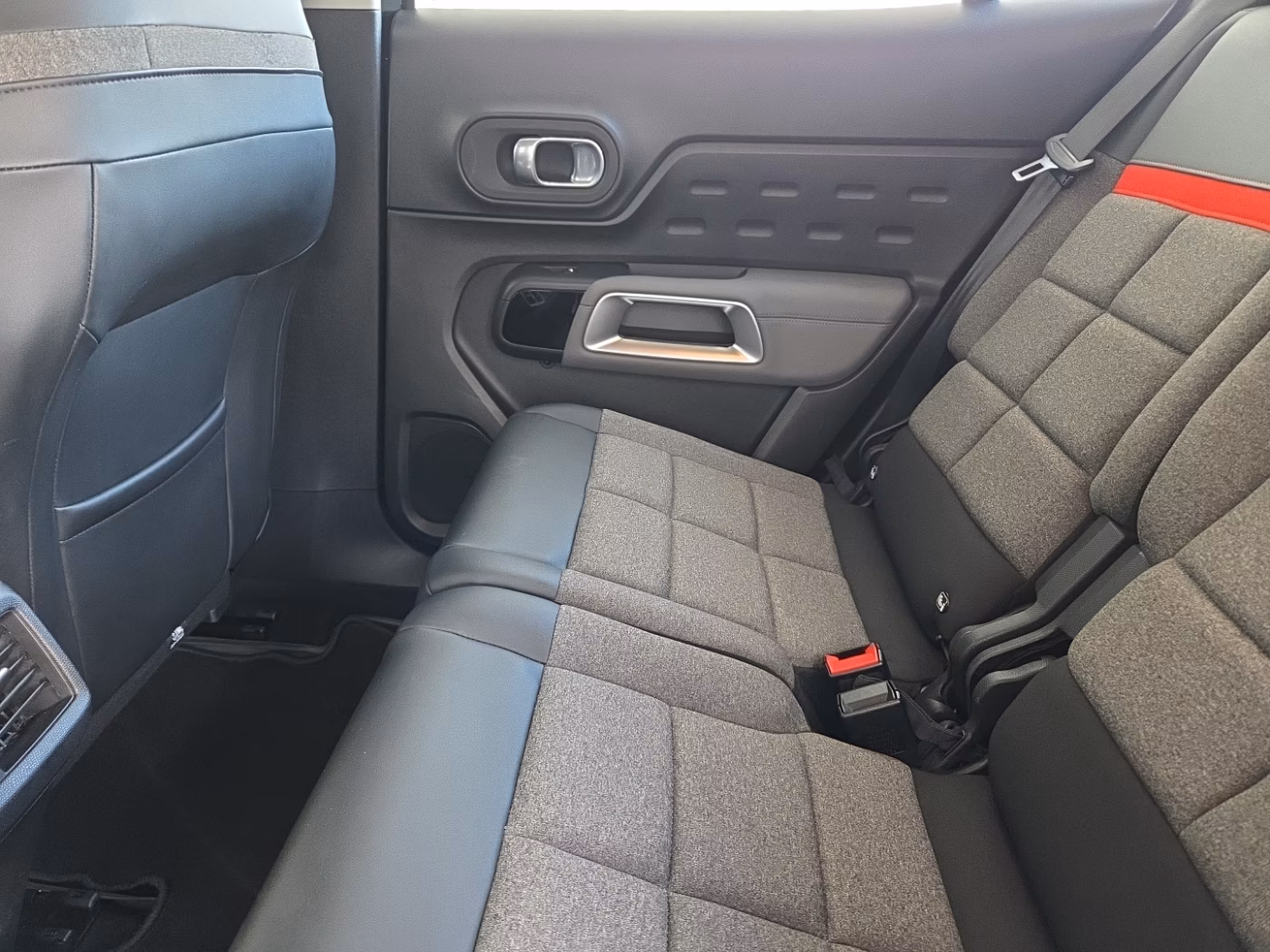 Citroen C5 Aircross фото 12