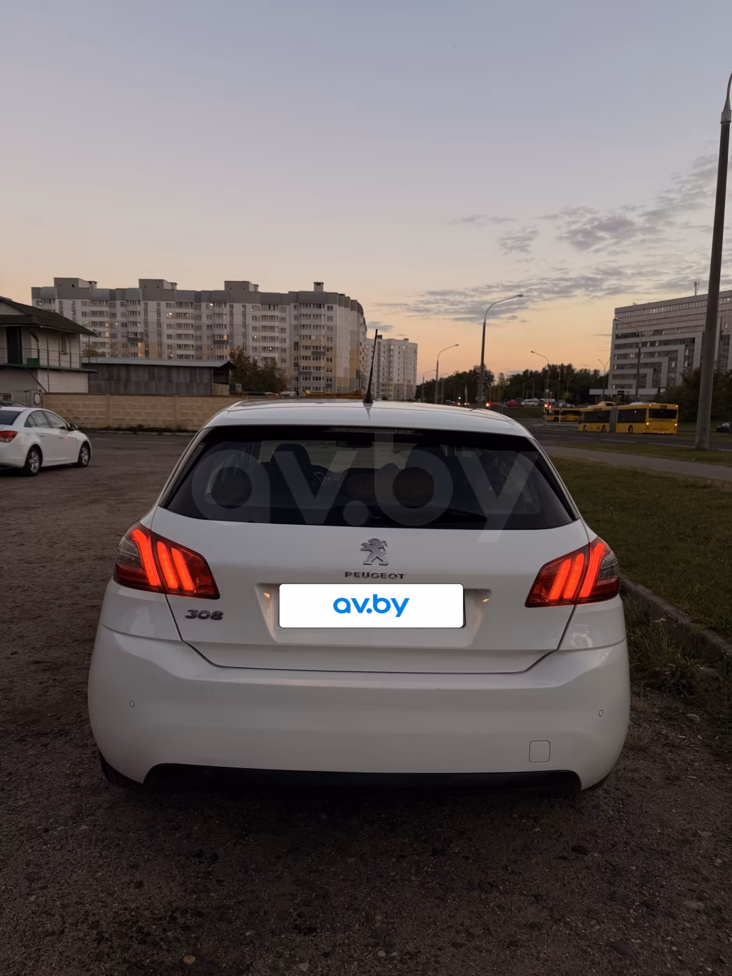 Peugeot 308 фото 4