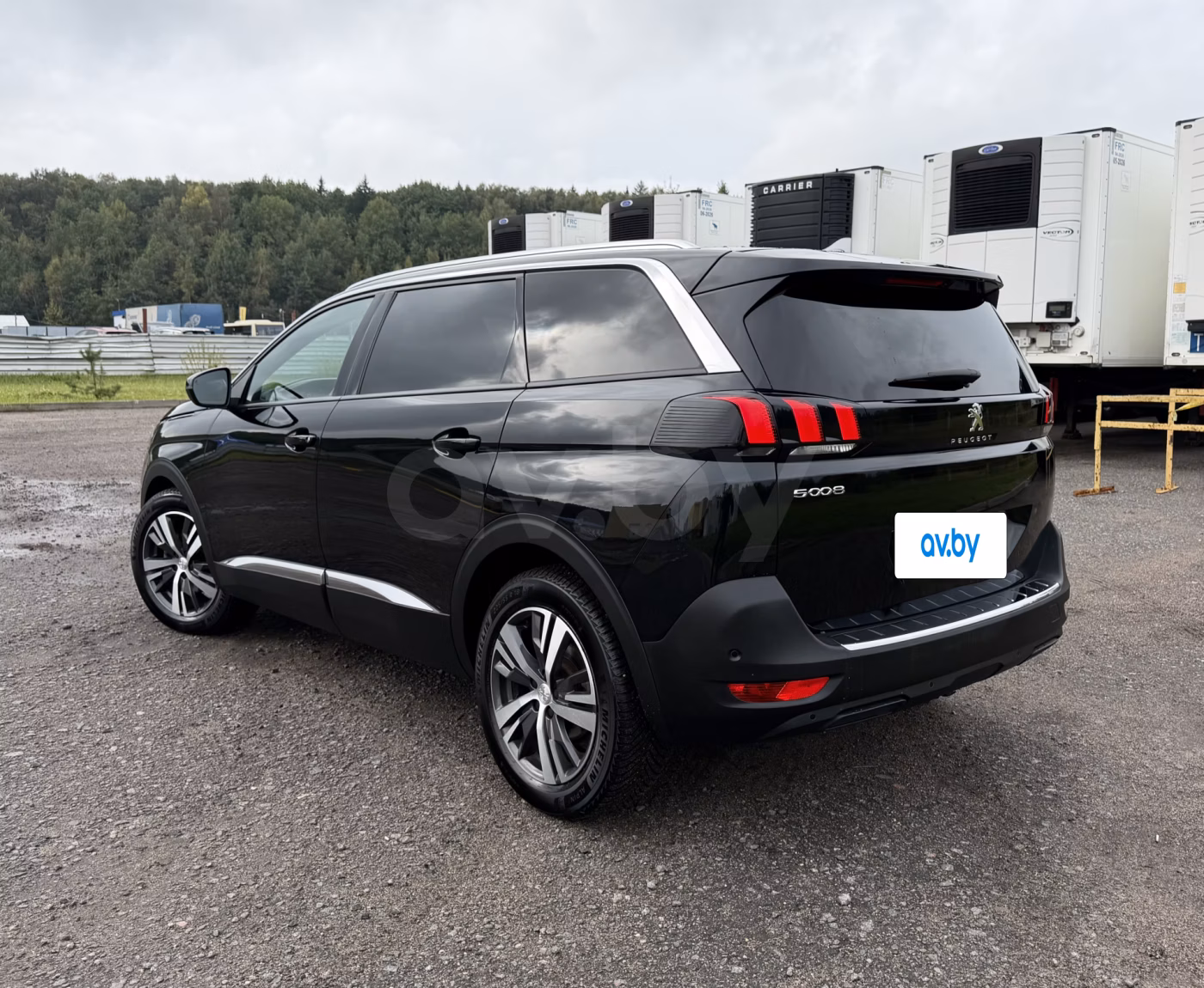 Peugeot 5008 фото 6