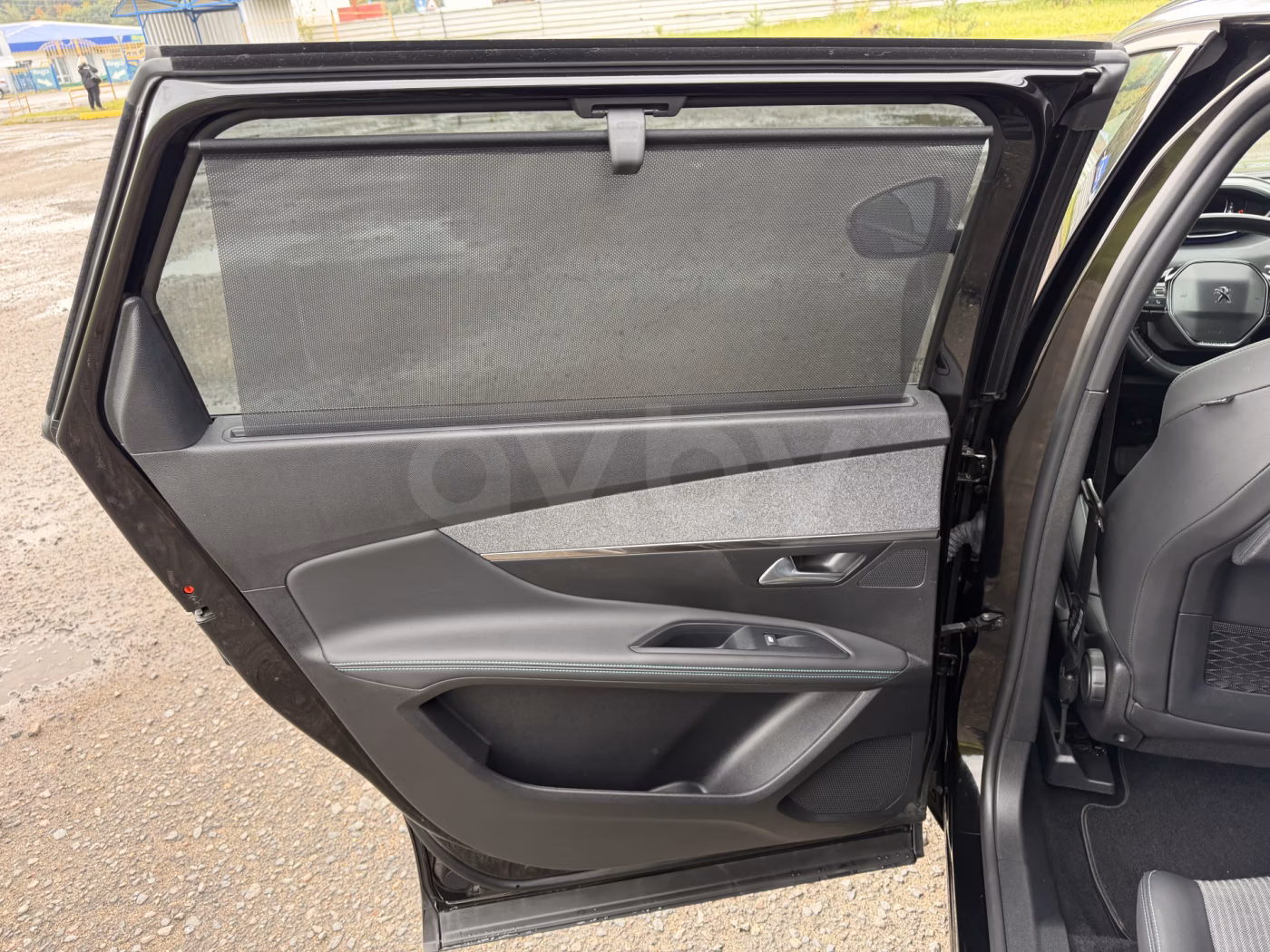 Peugeot 5008 фото 16