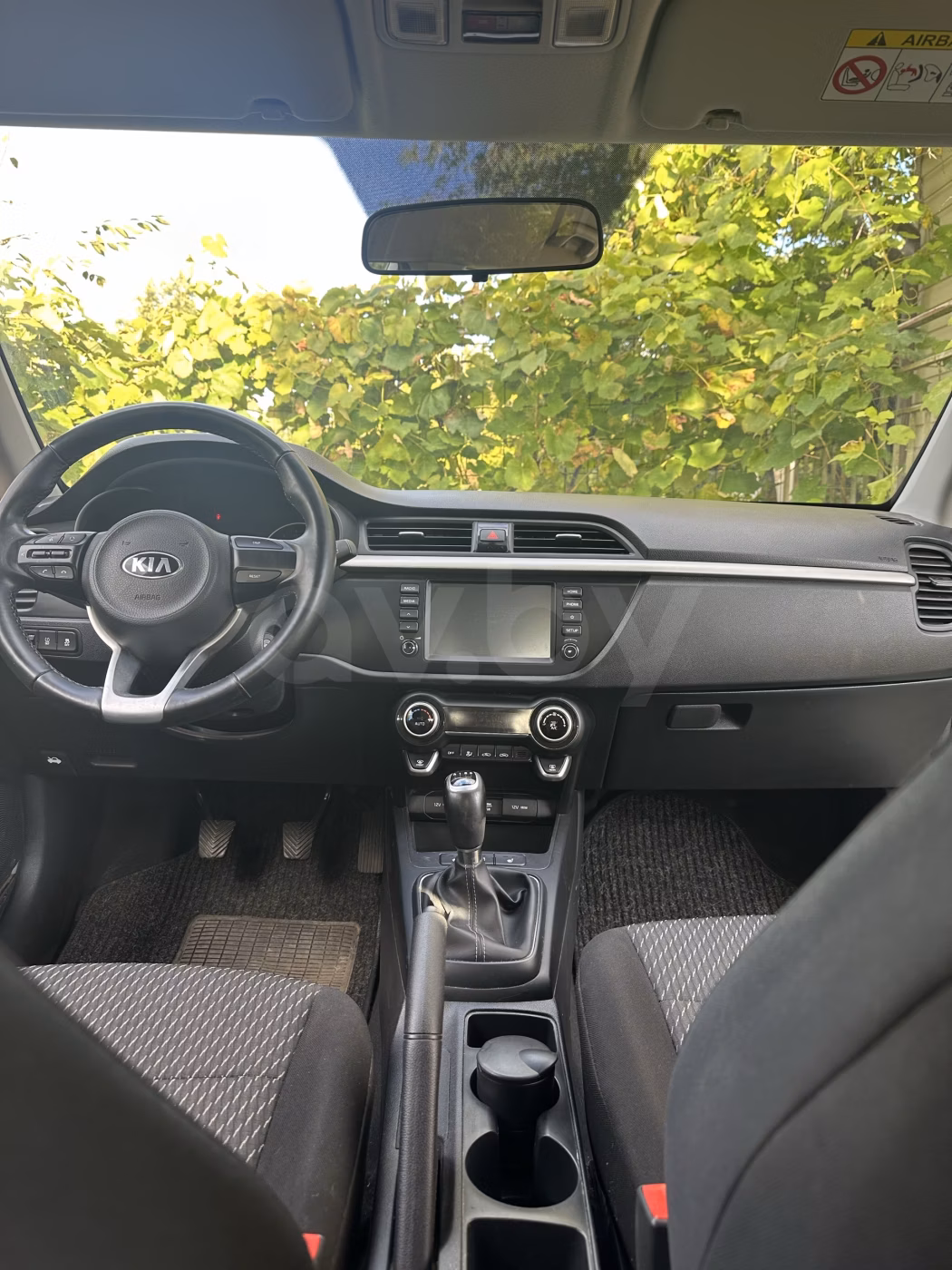 Kia Rio X (X-Line) фото 6