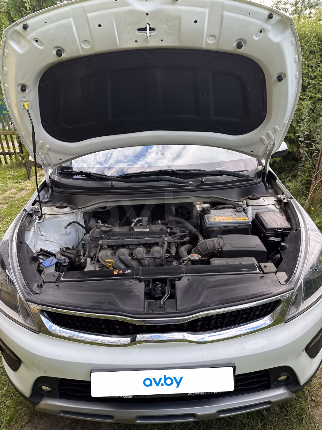 Kia Rio X (X-Line) фото 11
