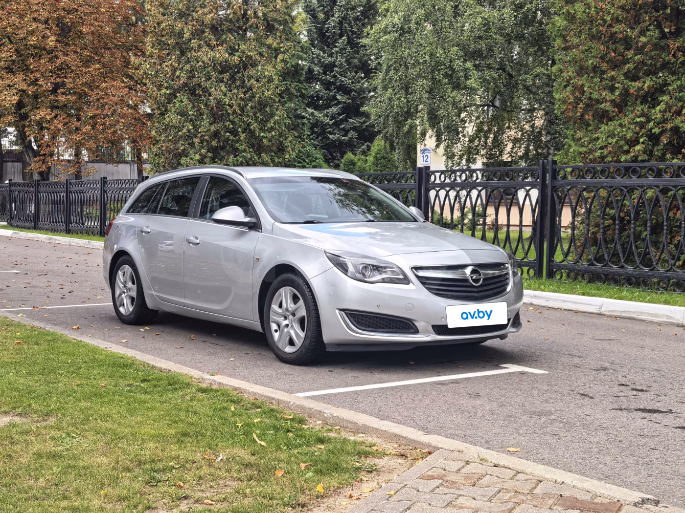 Opel Insignia фото 9