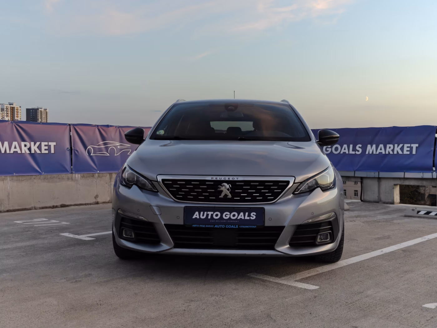 Peugeot 308 фото 2