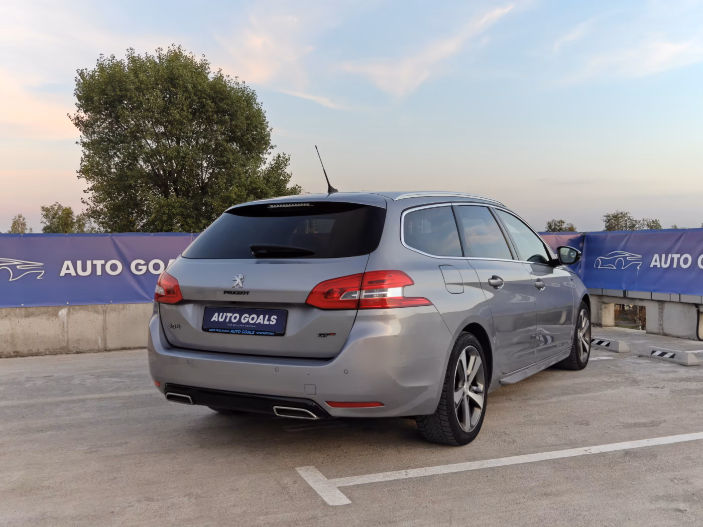 Peugeot 308 фото 7