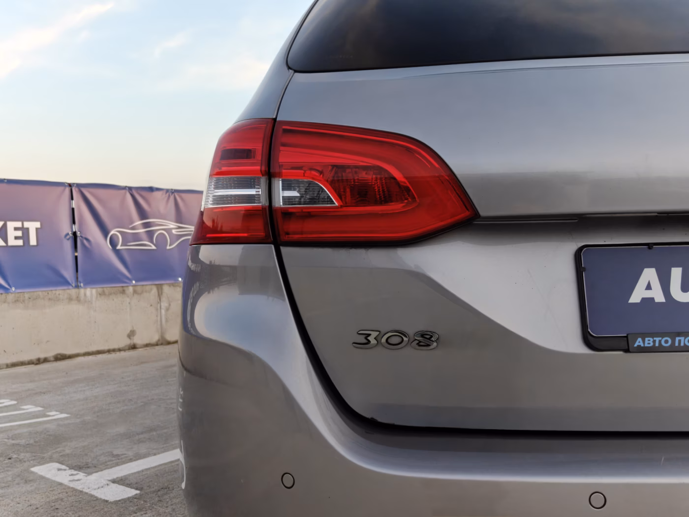 Peugeot 308 фото 12