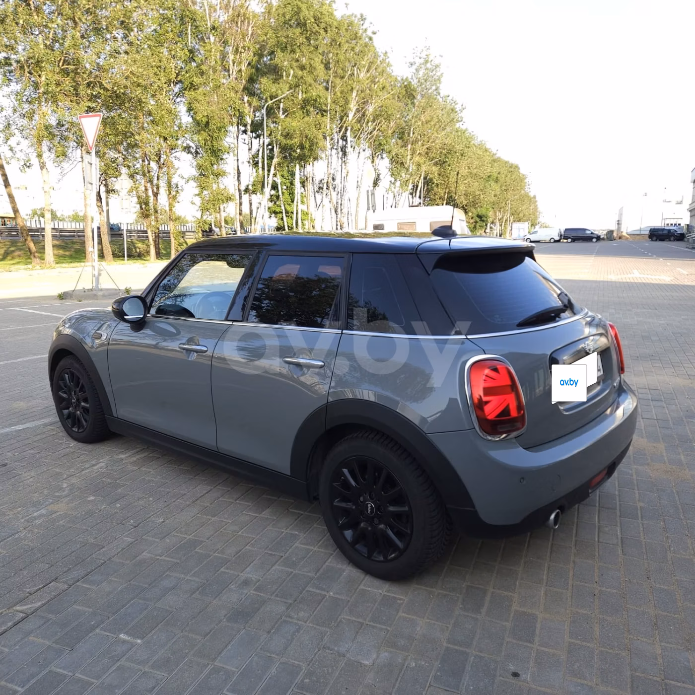MINI Hatch фото 8
