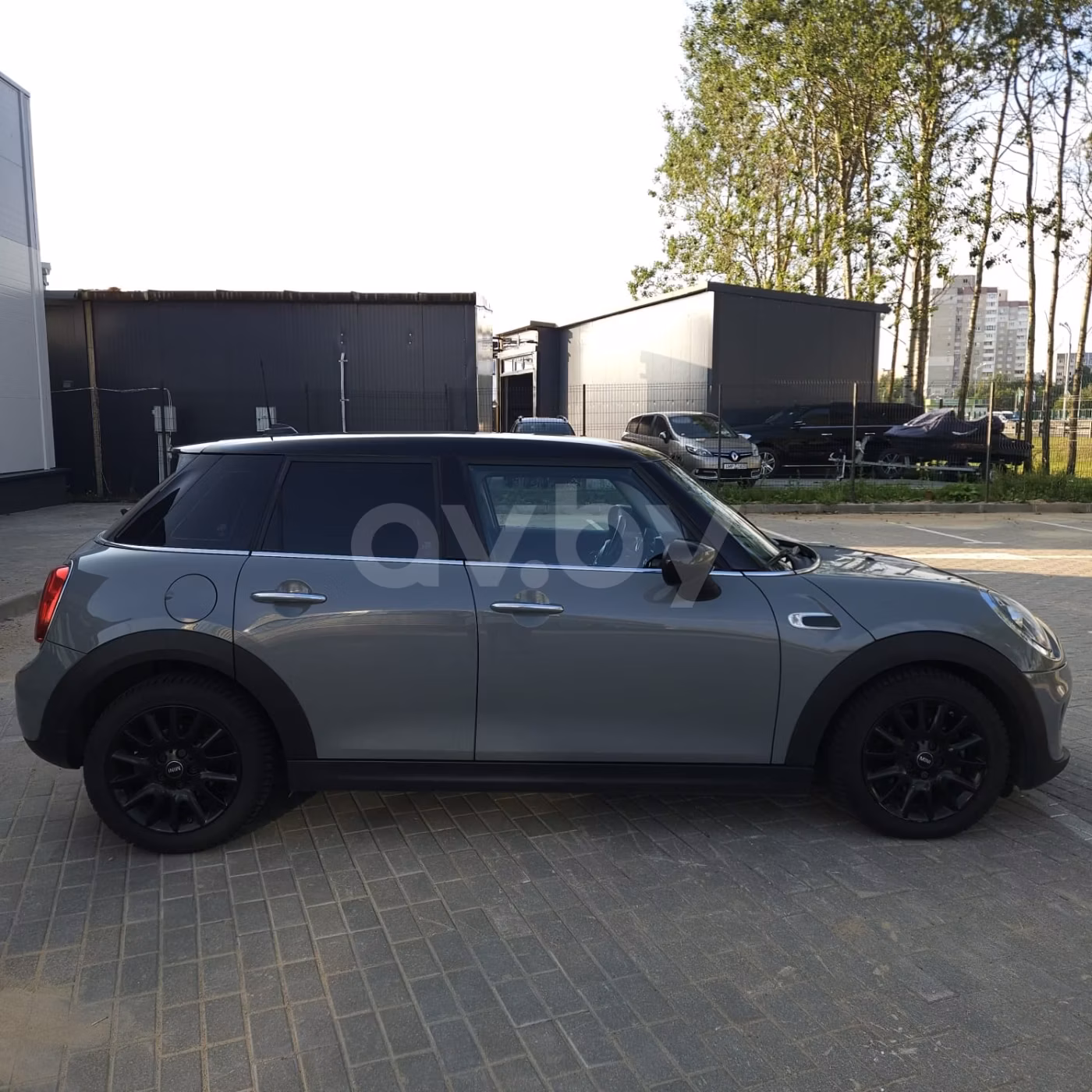 MINI Hatch фото 9