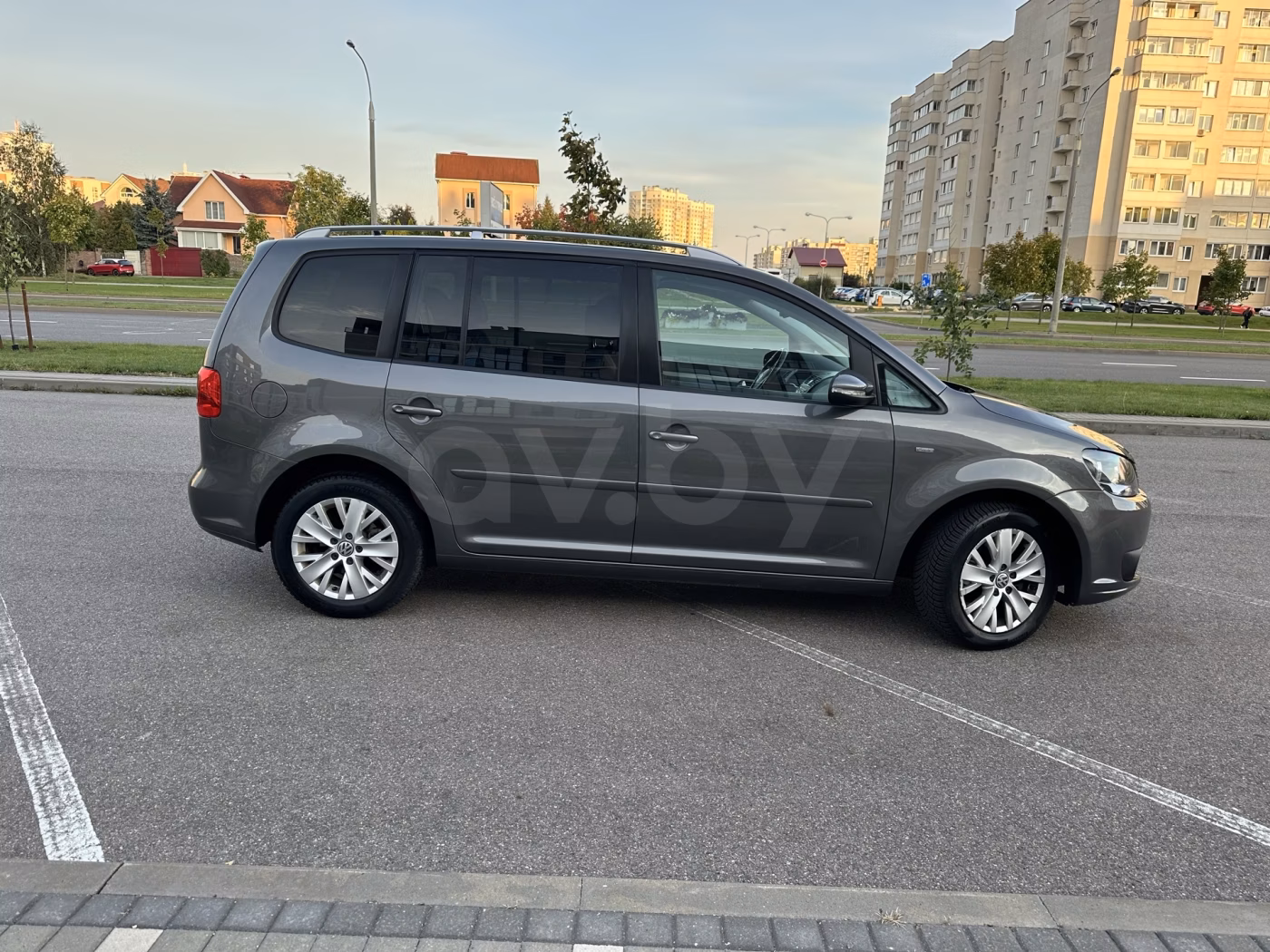 Volkswagen Touran фото 4