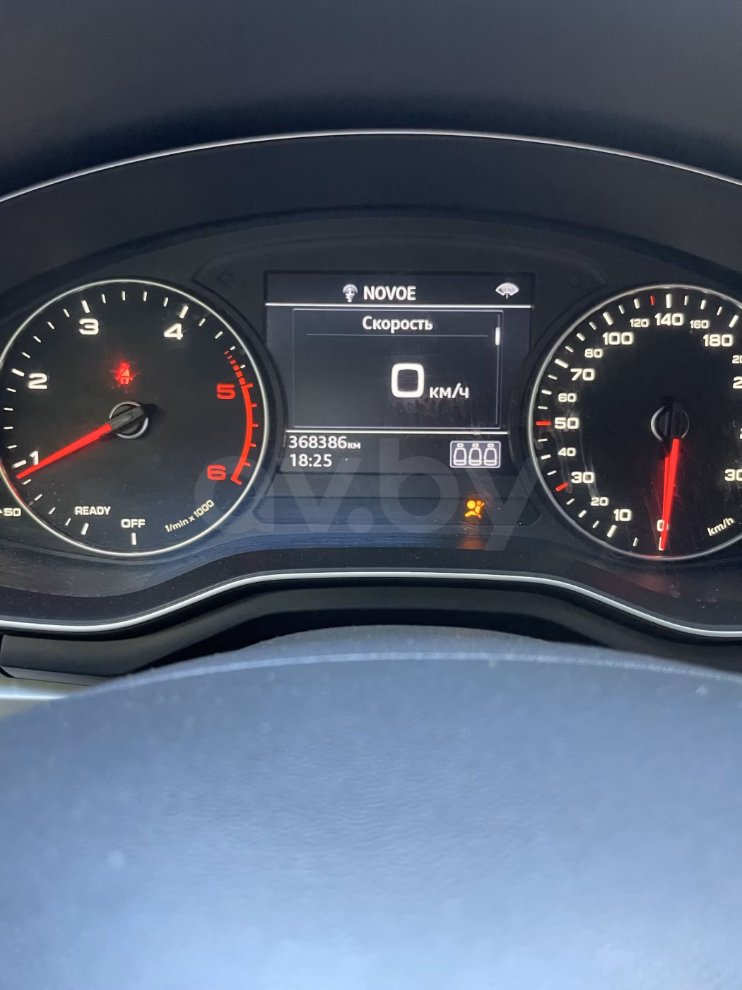 Audi A4 фото 3