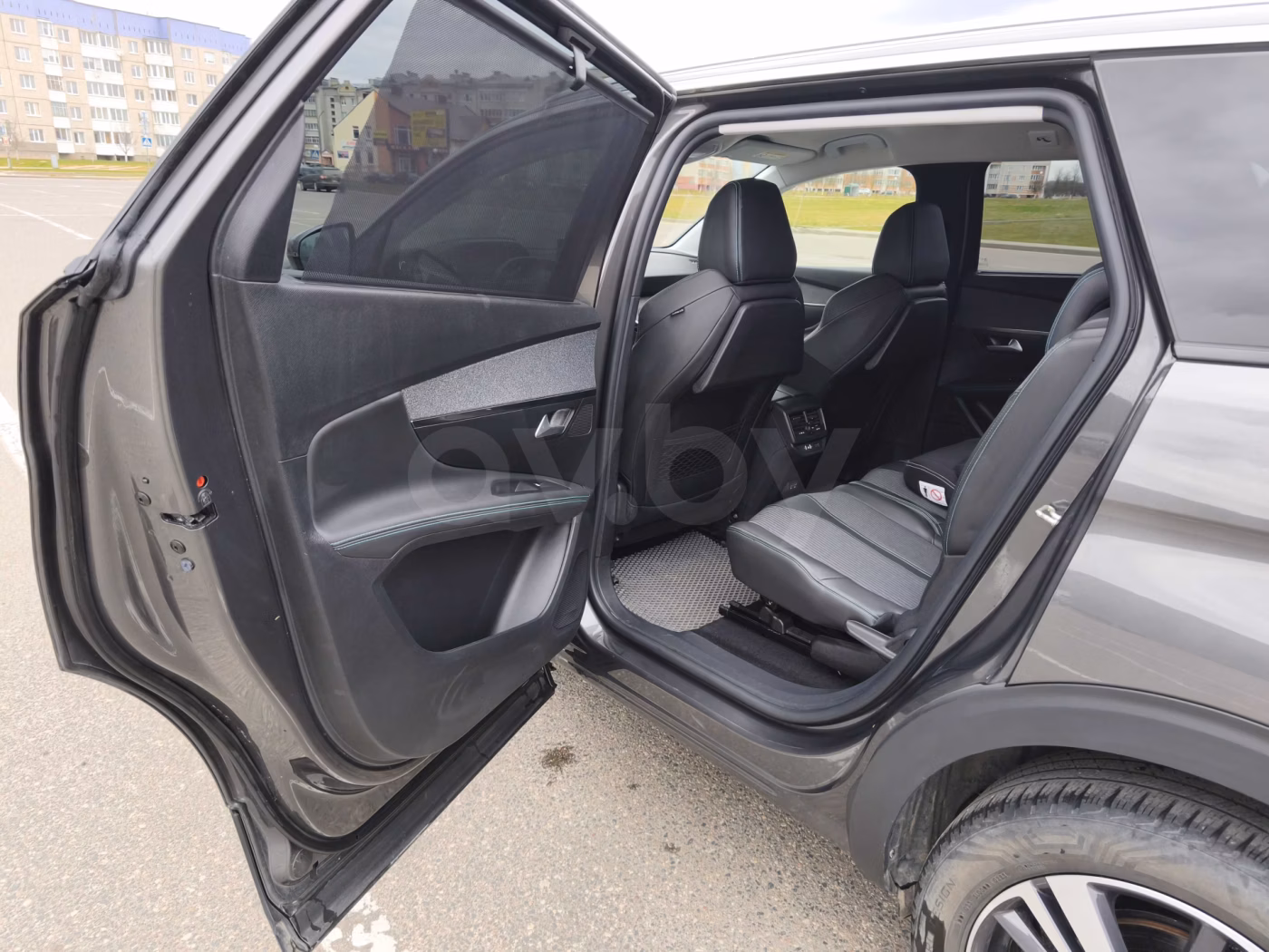 Peugeot 5008 фото 13