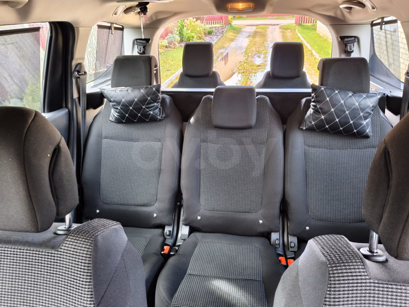 Peugeot 5008 фото 14