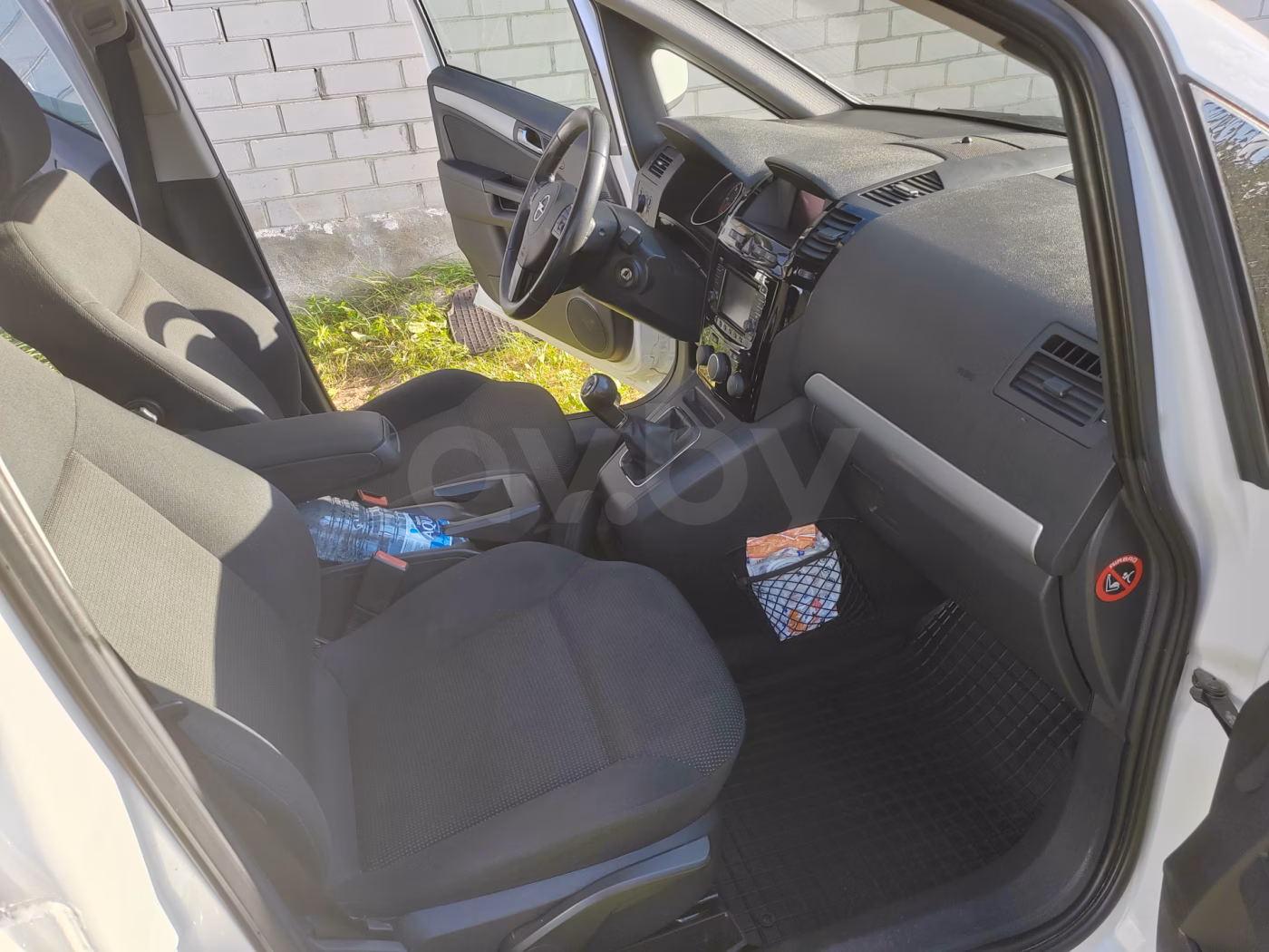 Opel Zafira фото 12