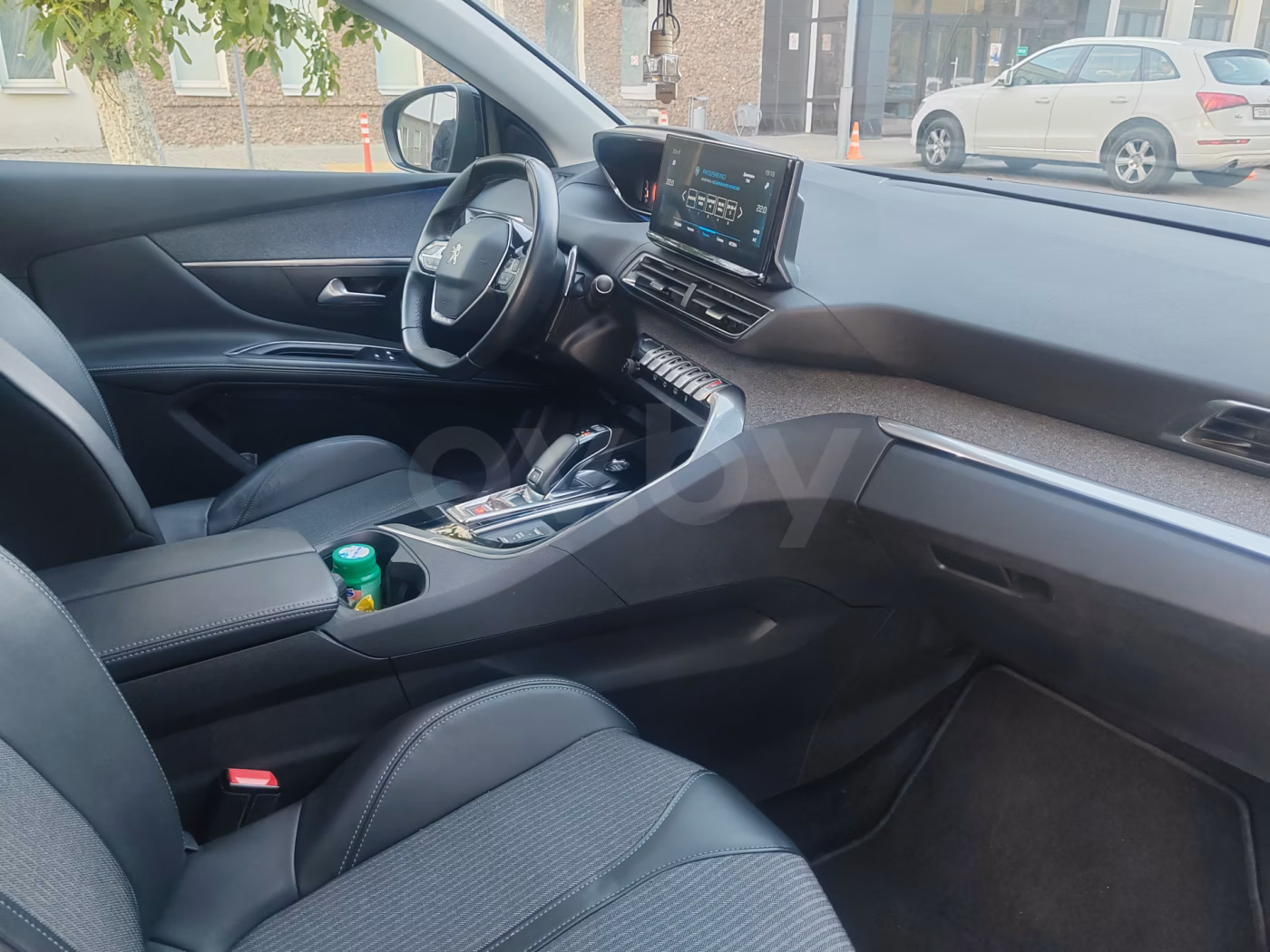 Peugeot 5008 фото 9