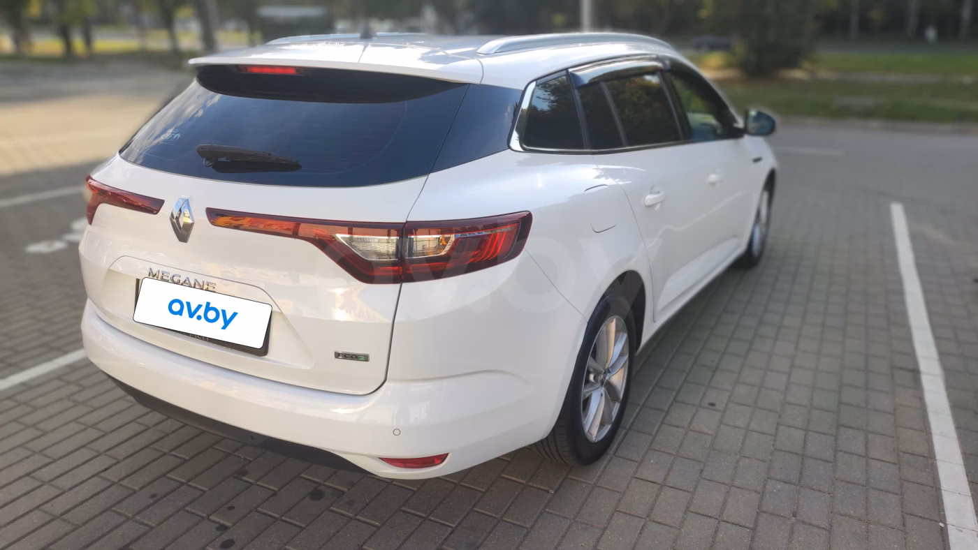 Renault Megane фото 4