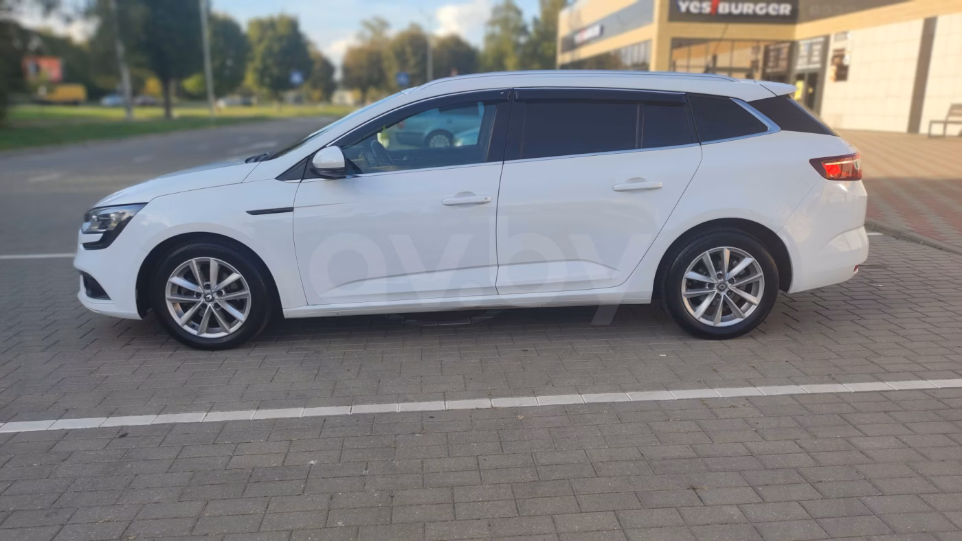Renault Megane фото 5