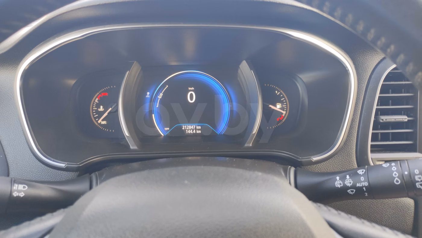 Renault Megane фото 10
