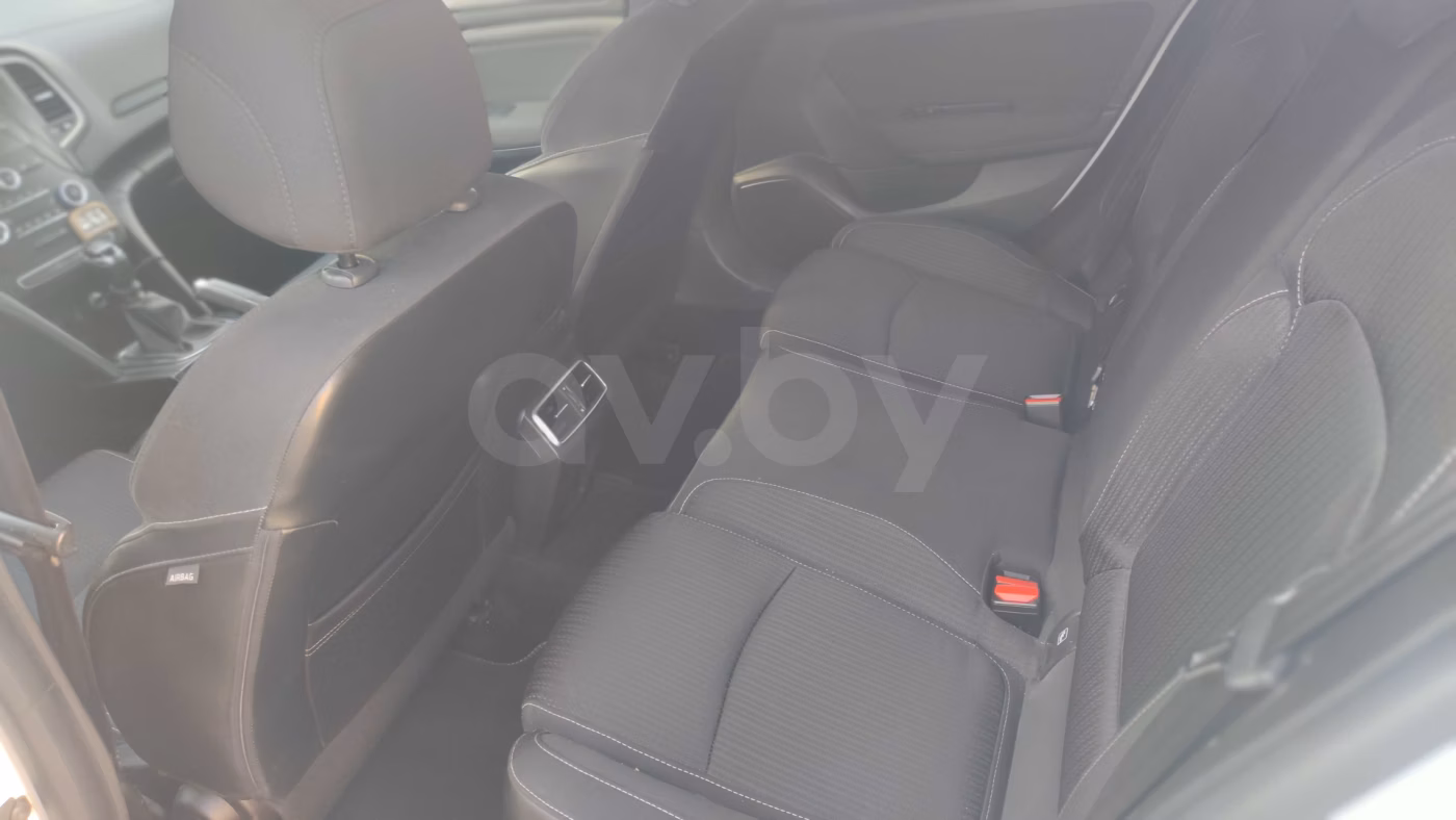 Renault Megane фото 16