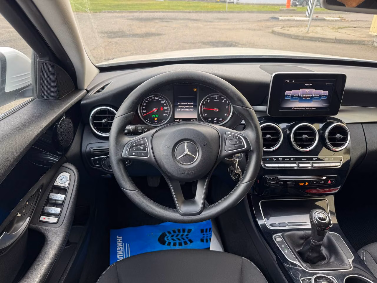 Mercedes-Benz C-Класс фото 10