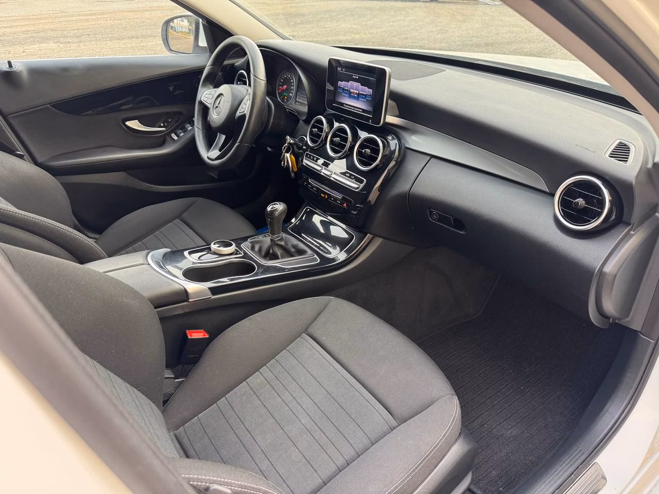 Mercedes-Benz C-Класс фото 15