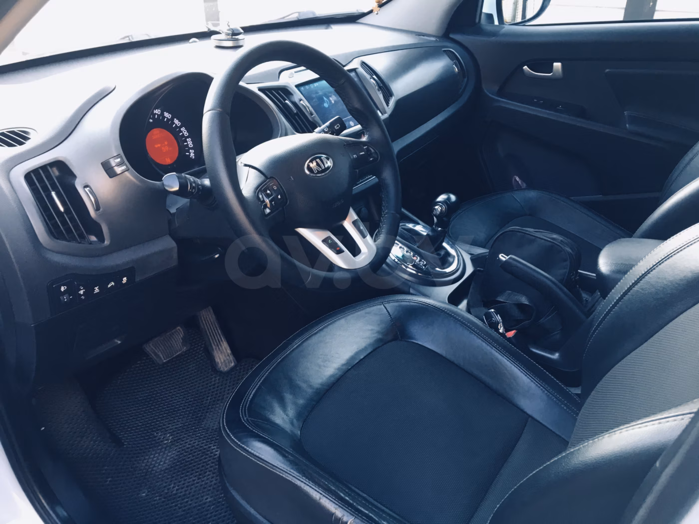 Kia Sportage фото 9