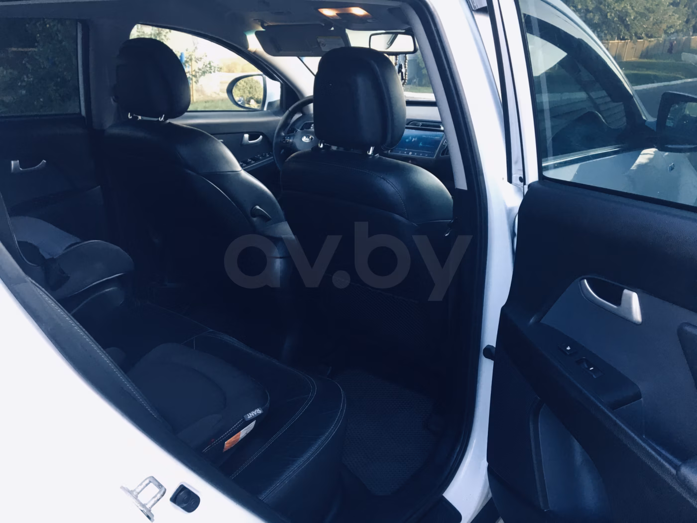 Kia Sportage фото 10