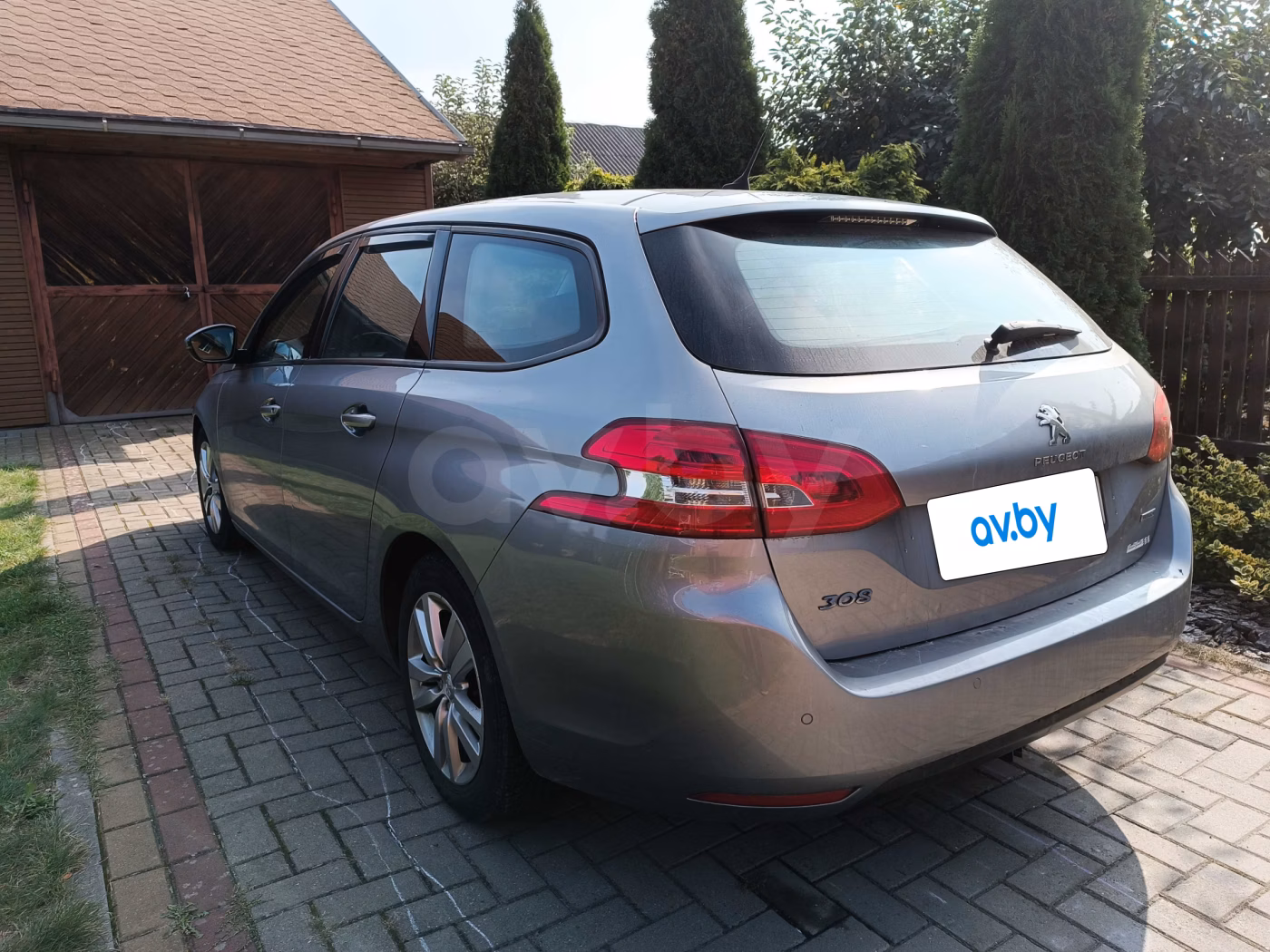Peugeot 308 фото 2