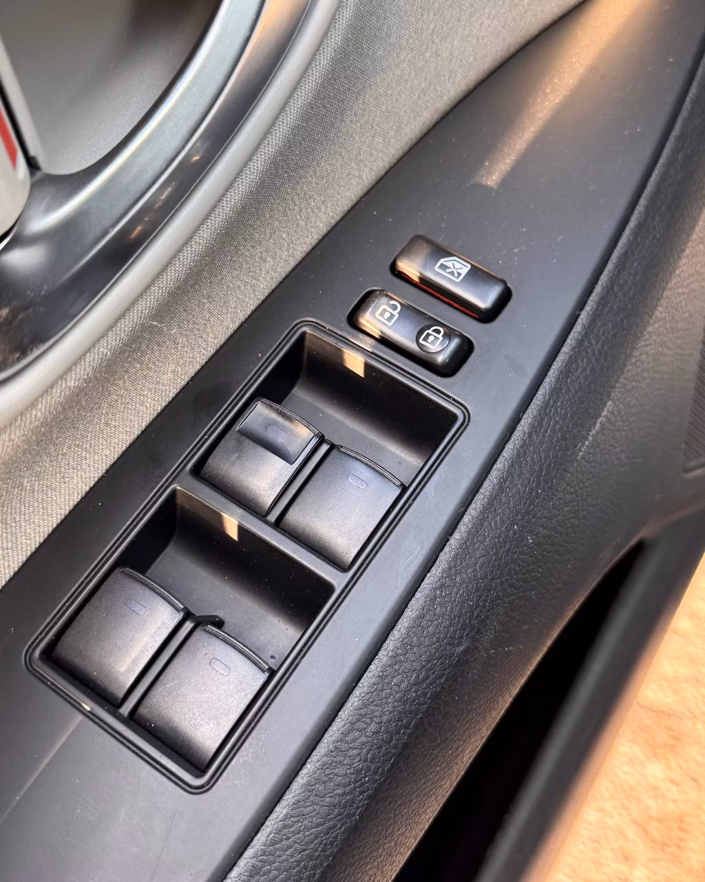 Toyota Avensis фото 20
