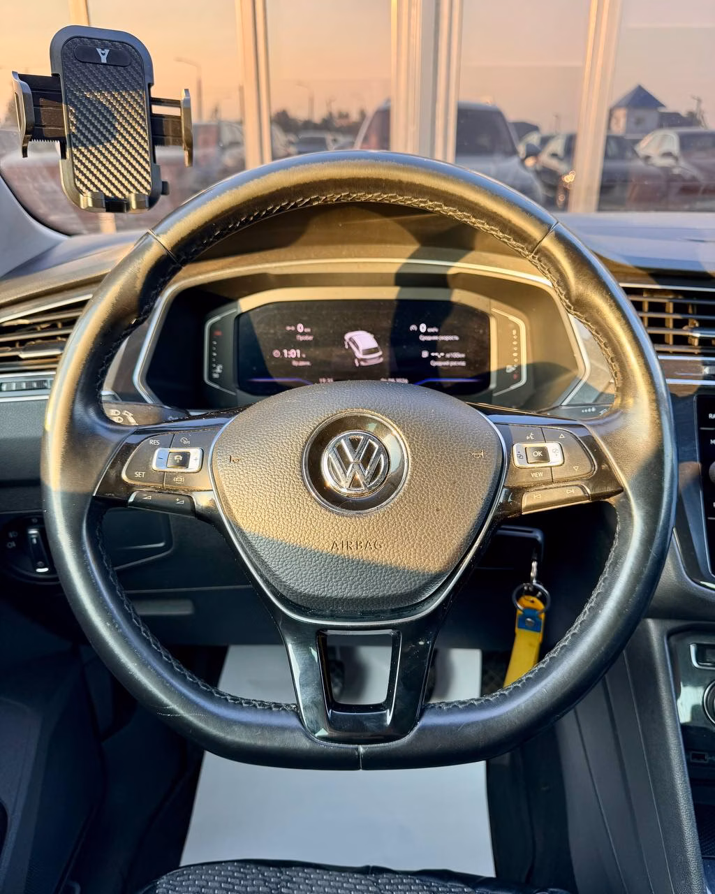 Volkswagen Tiguan фото 15
