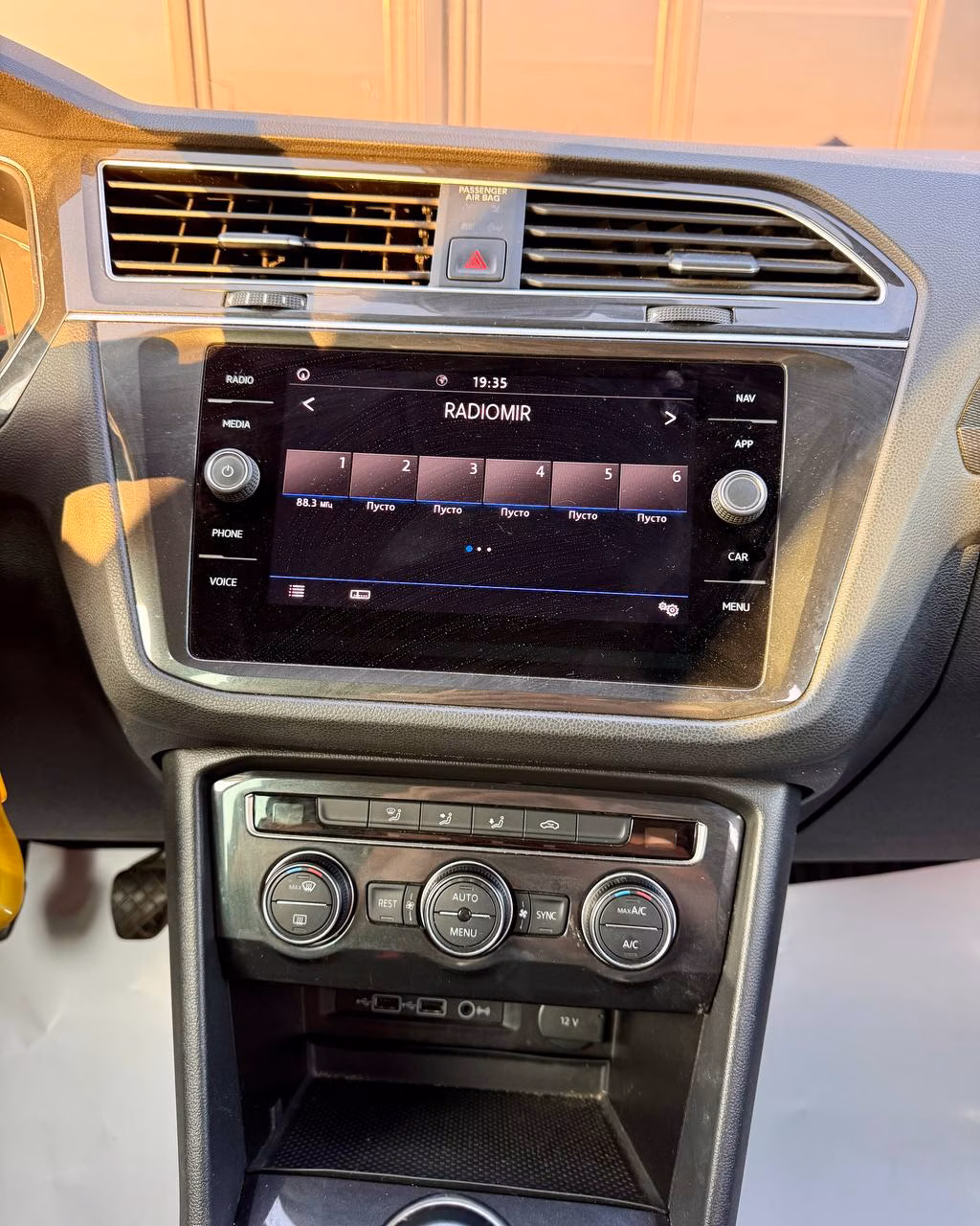 Volkswagen Tiguan фото 16