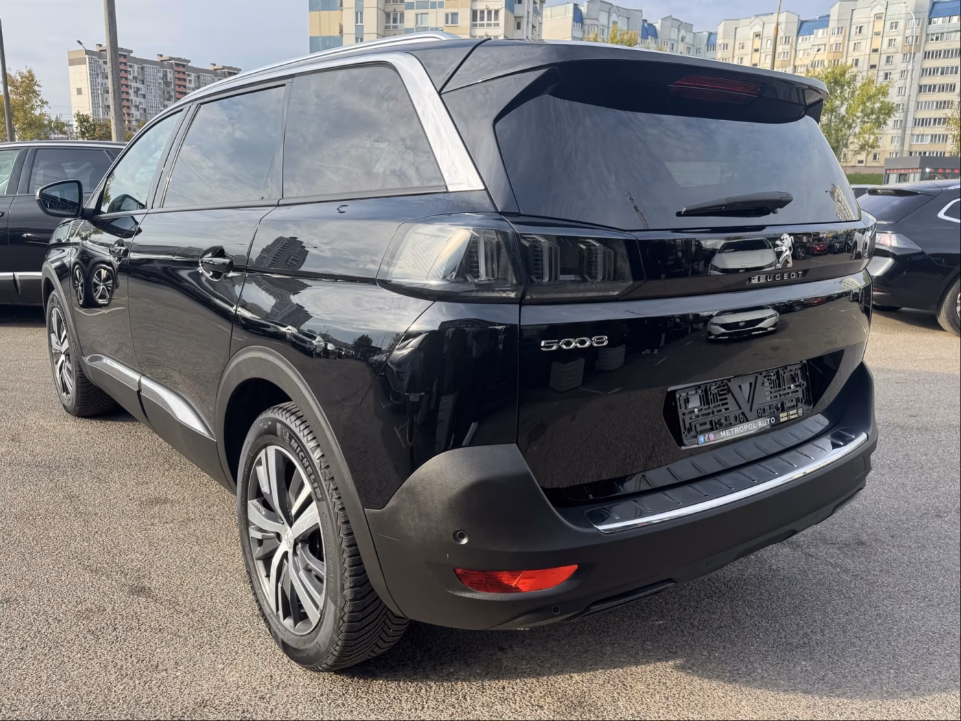 Peugeot 5008 фото 5