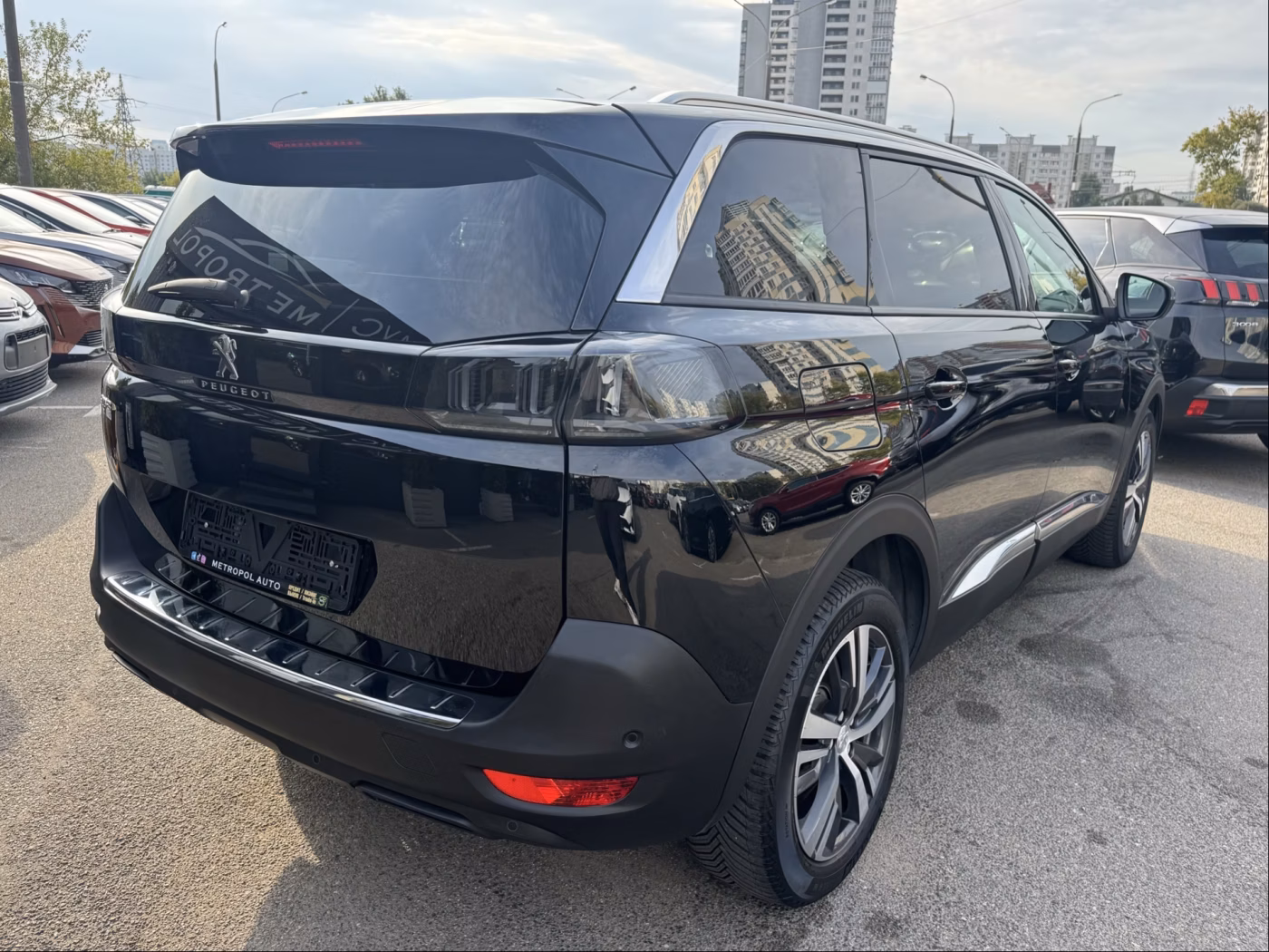 Peugeot 5008 фото 7