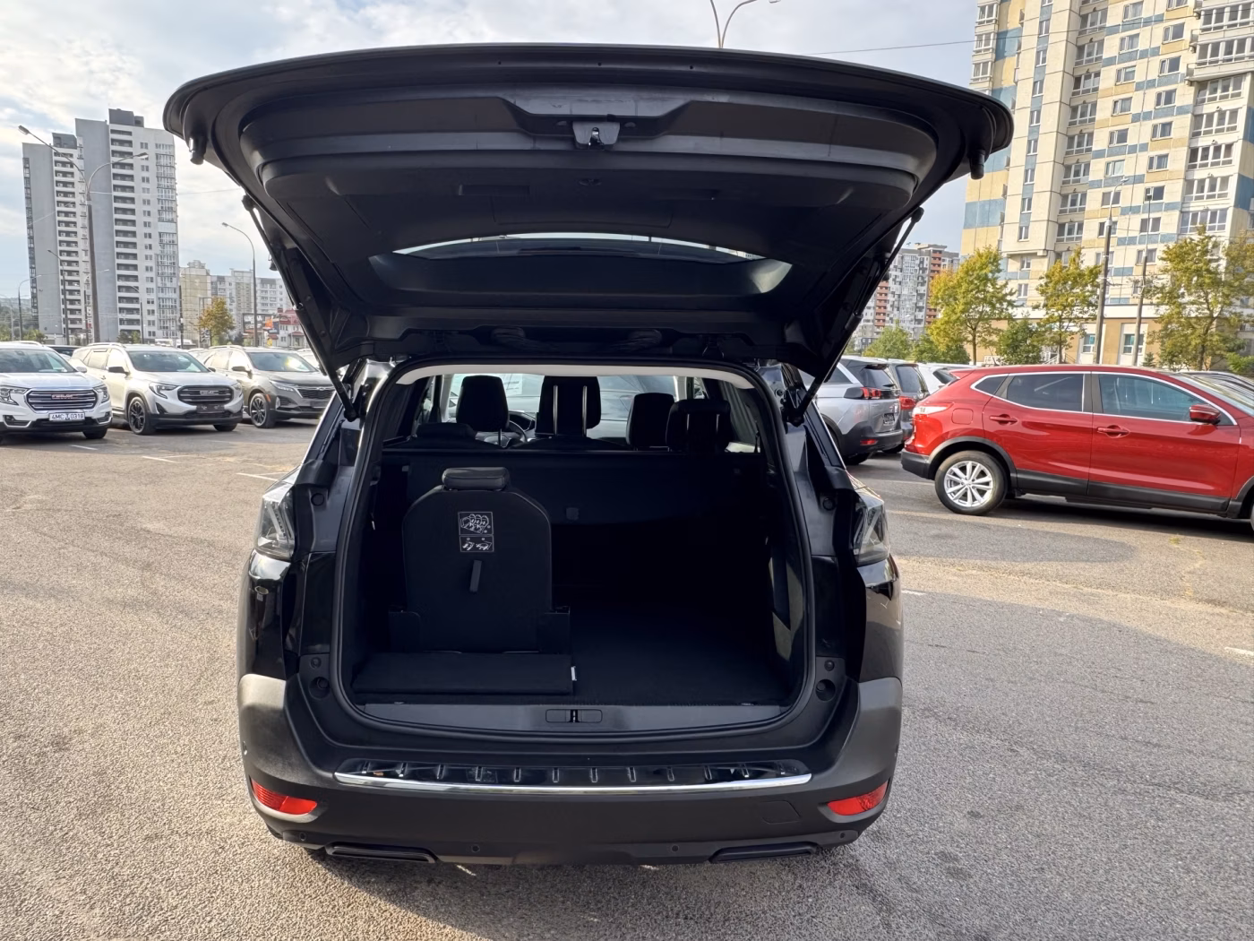 Peugeot 5008 фото 13