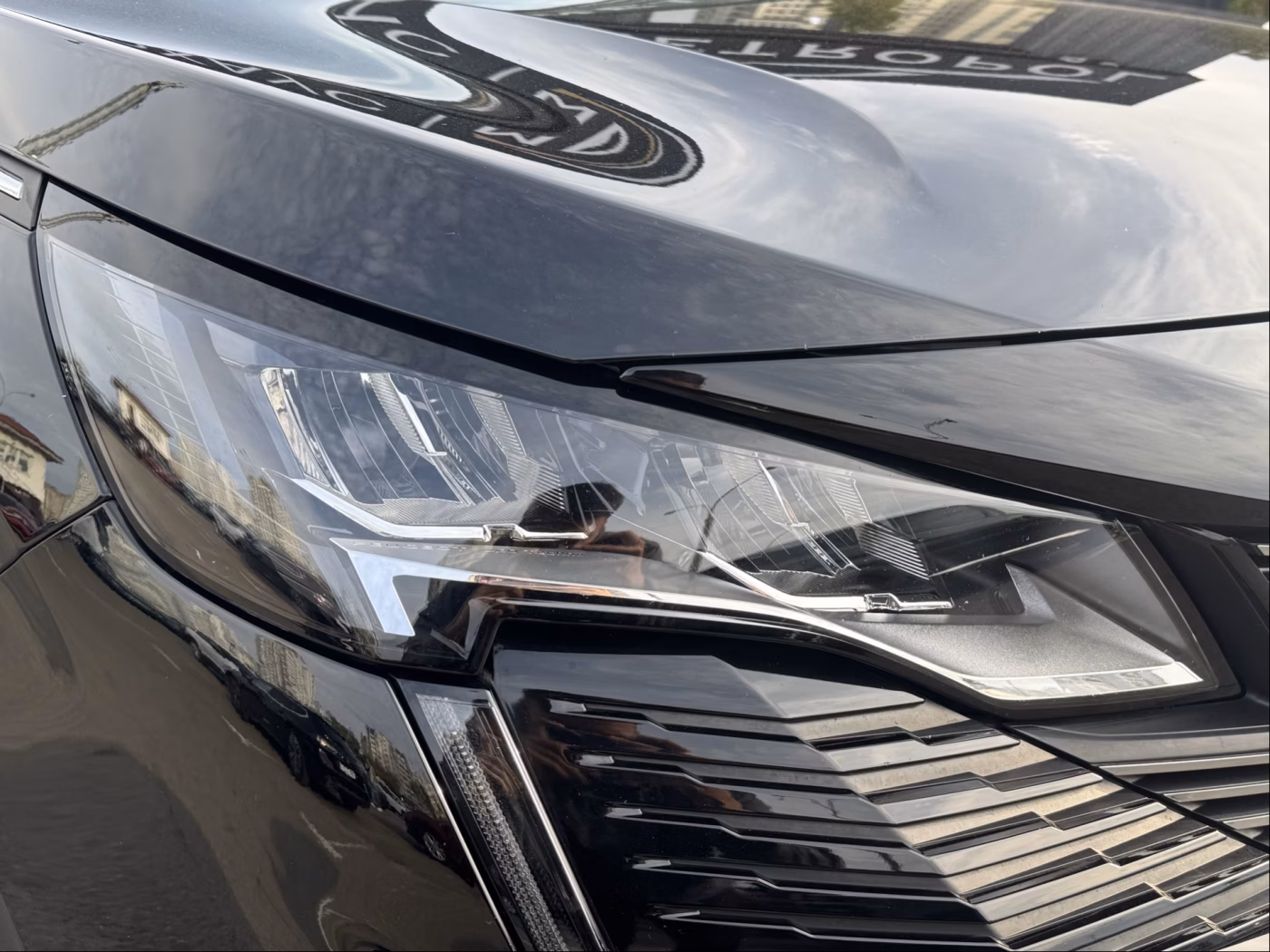 Peugeot 5008 фото 19