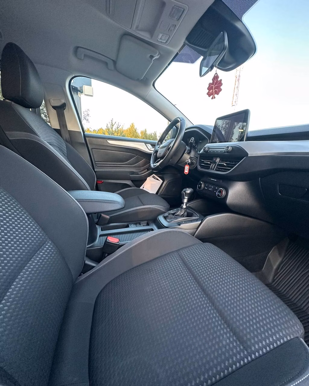 Ford Focus фото 11