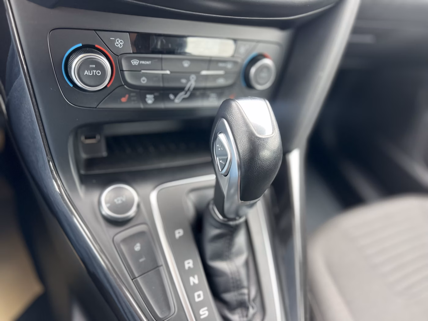 Ford Focus фото 6