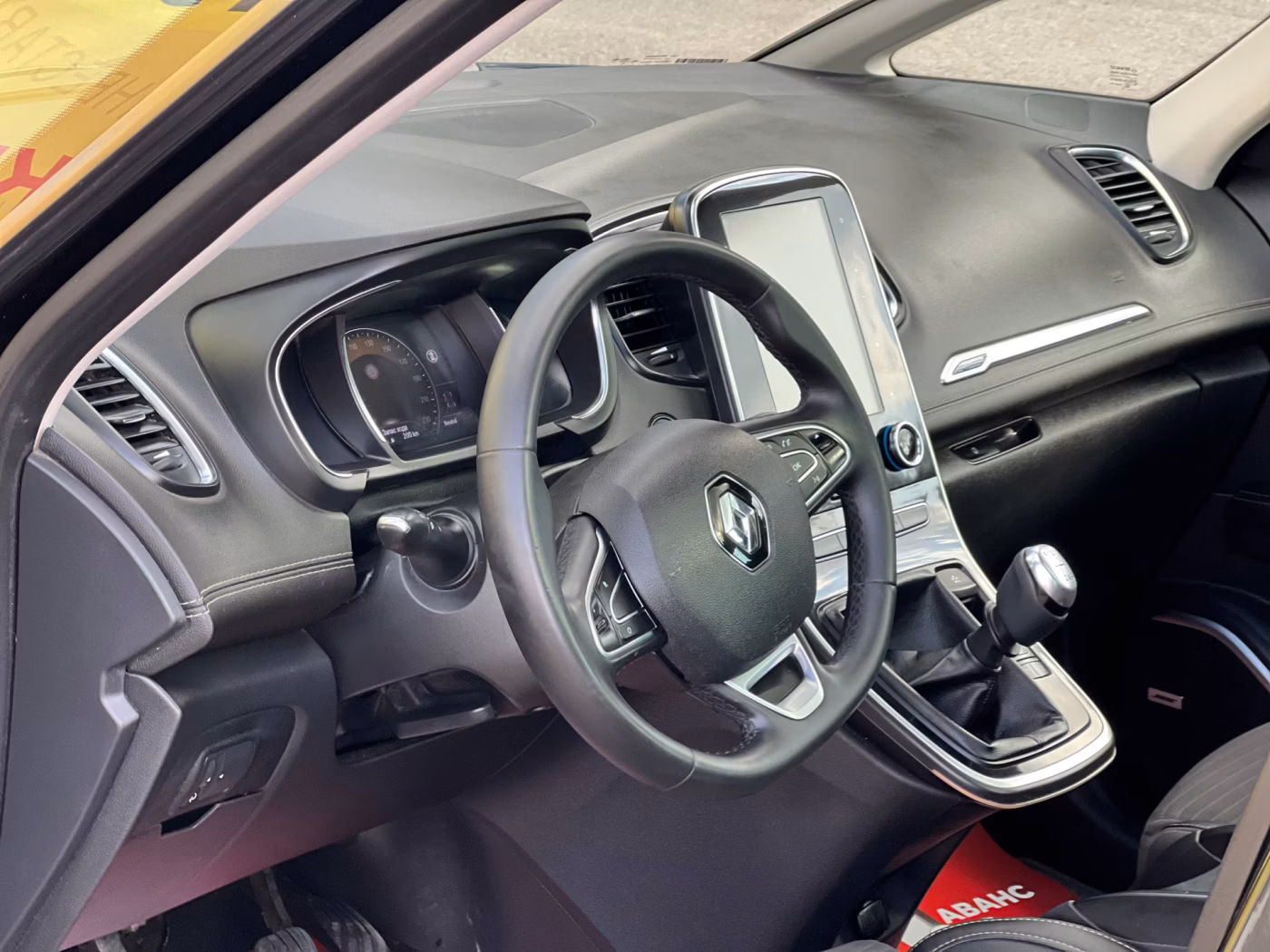 Renault Grand Scenic фото 13