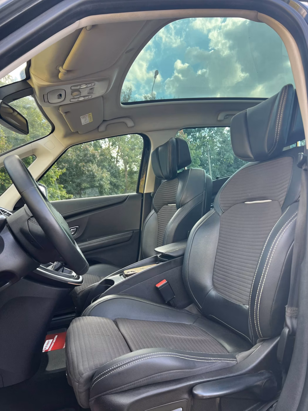 Renault Grand Scenic фото 14