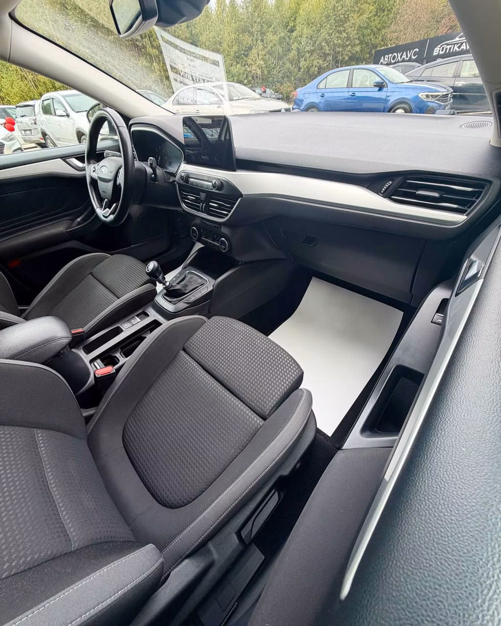 Ford Focus фото 10