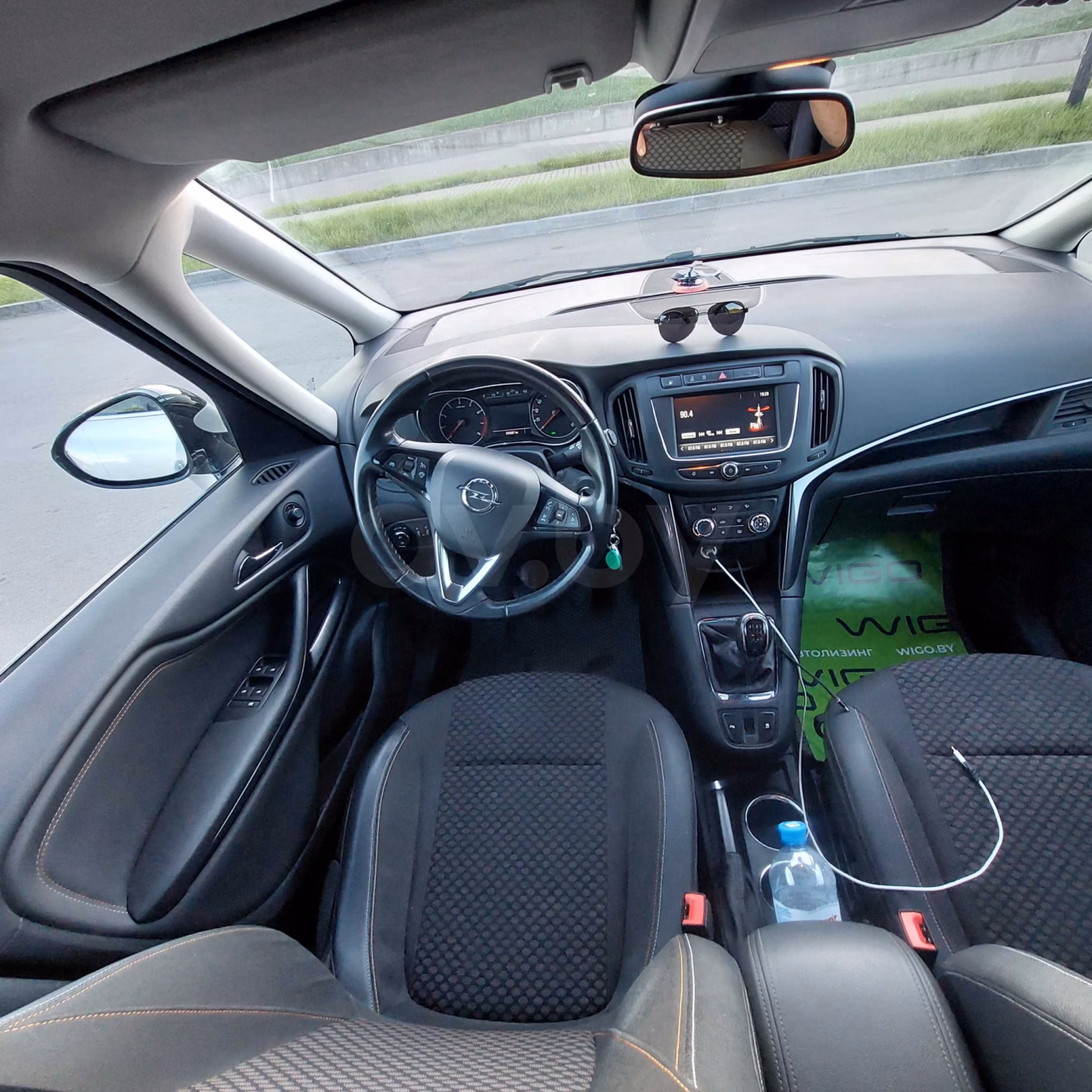 Opel Zafira фото 14