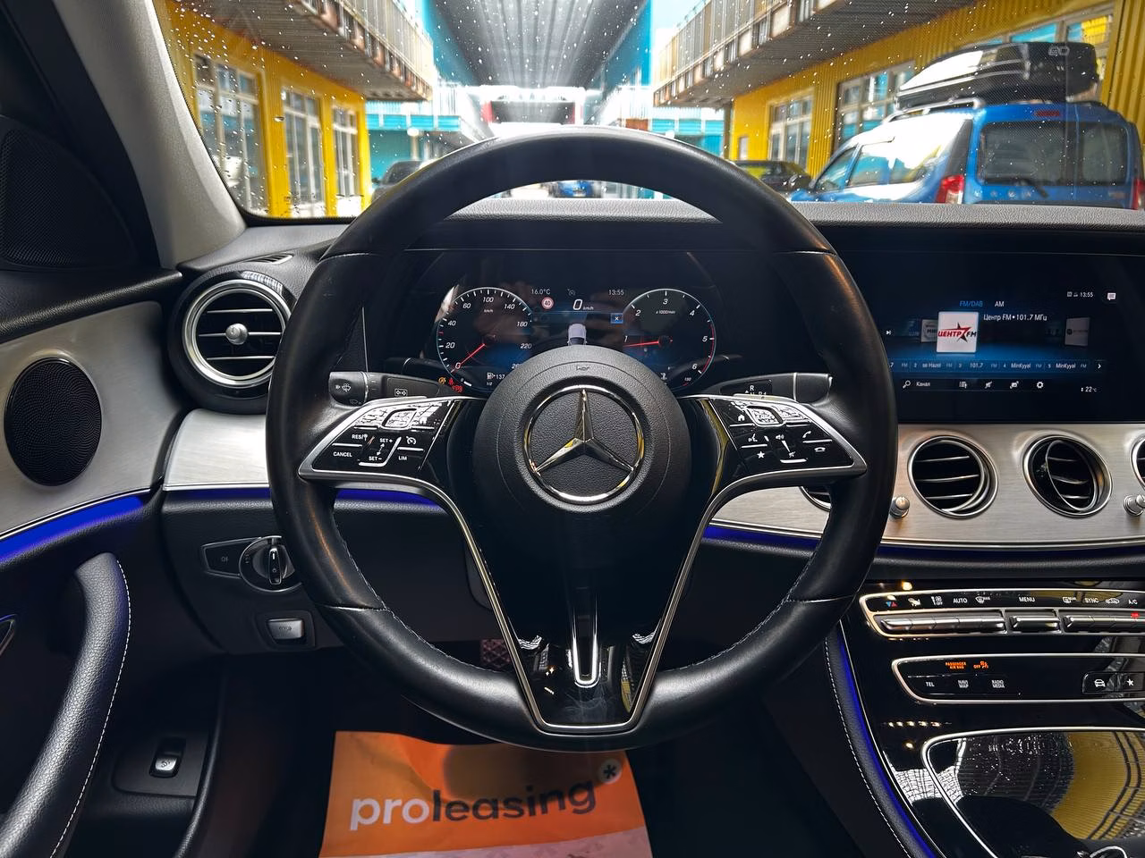 Mercedes-Benz E-Класс фото 10