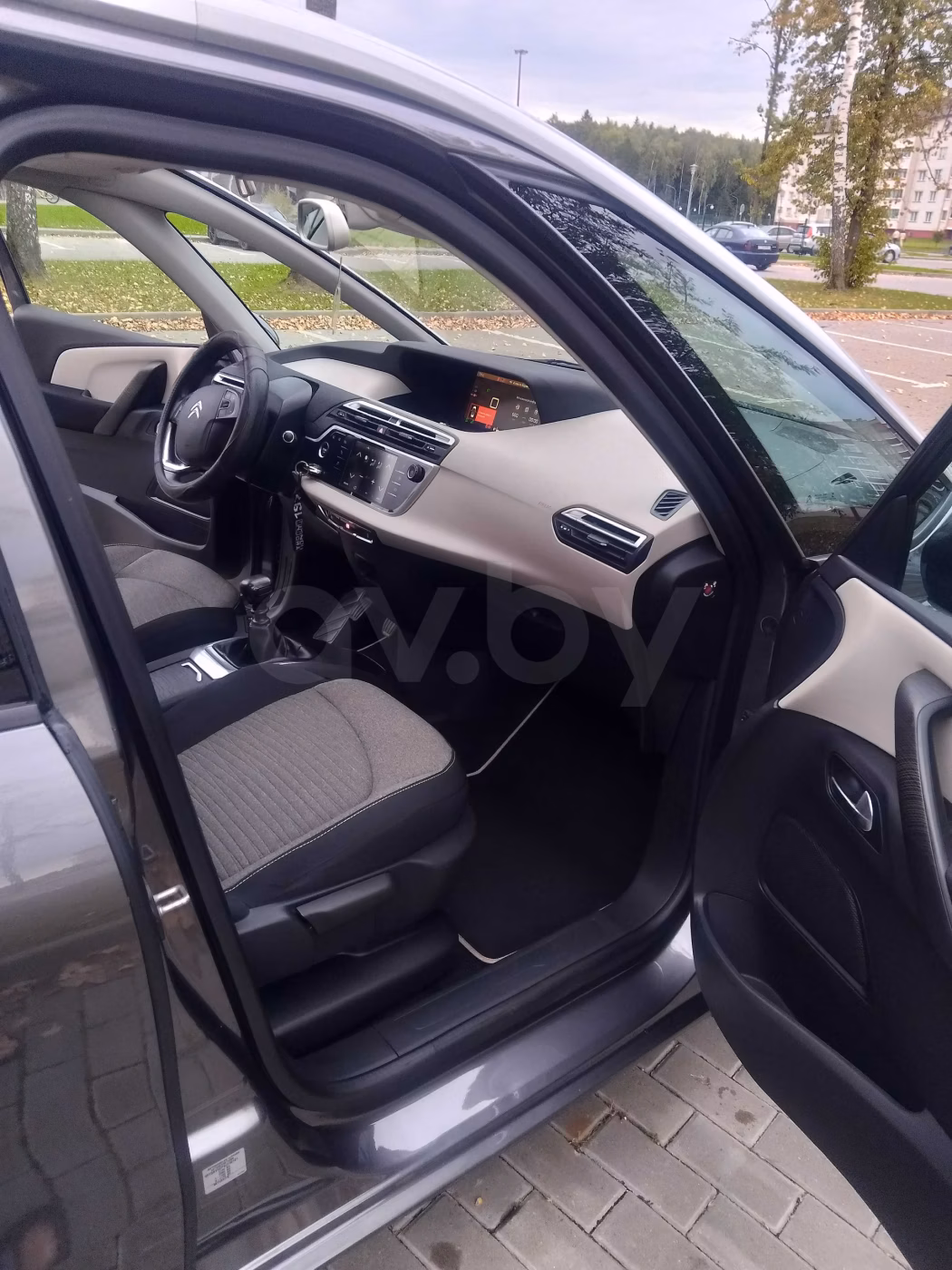Citroen C4 Grand Spacetourer фото 4